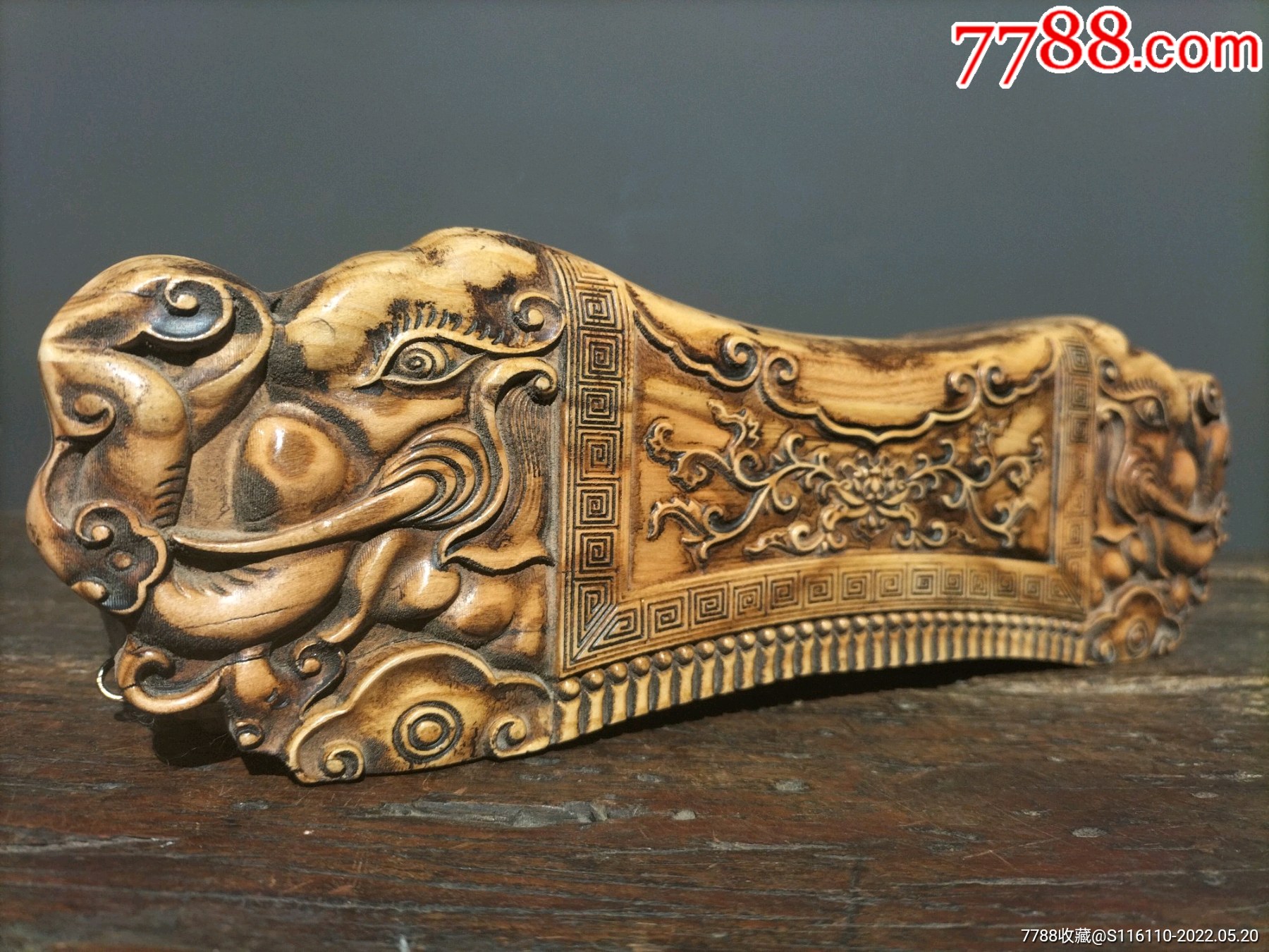旧藏老黄杨木素面木枕艾灸枕药熏枕摆件纯手工雕刻双面吉象如意熏颈椎
