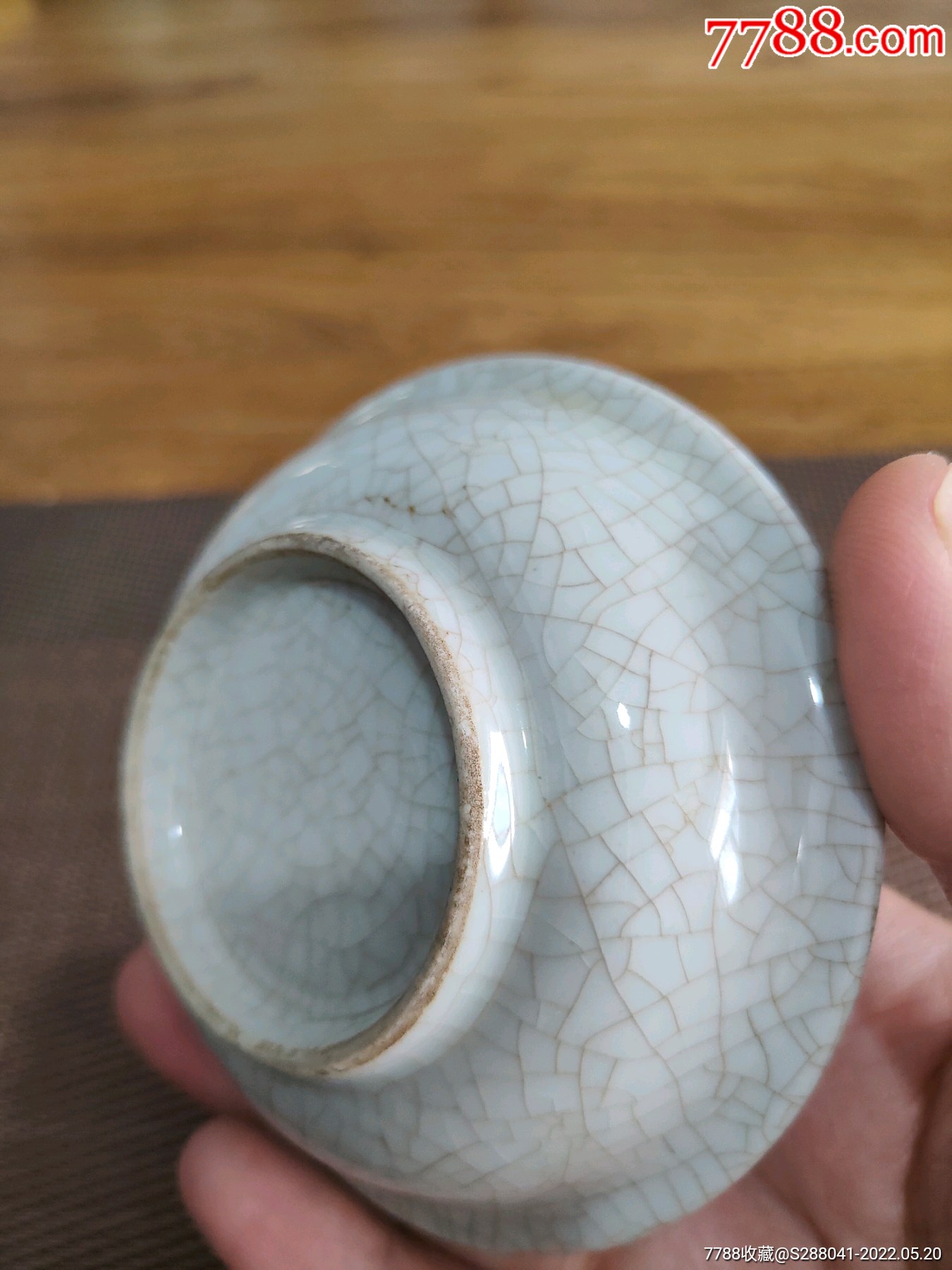 哥窑水盂笔洗文房收藏品摆件高5厘米直径95厘米全美品有一处小棕眼器