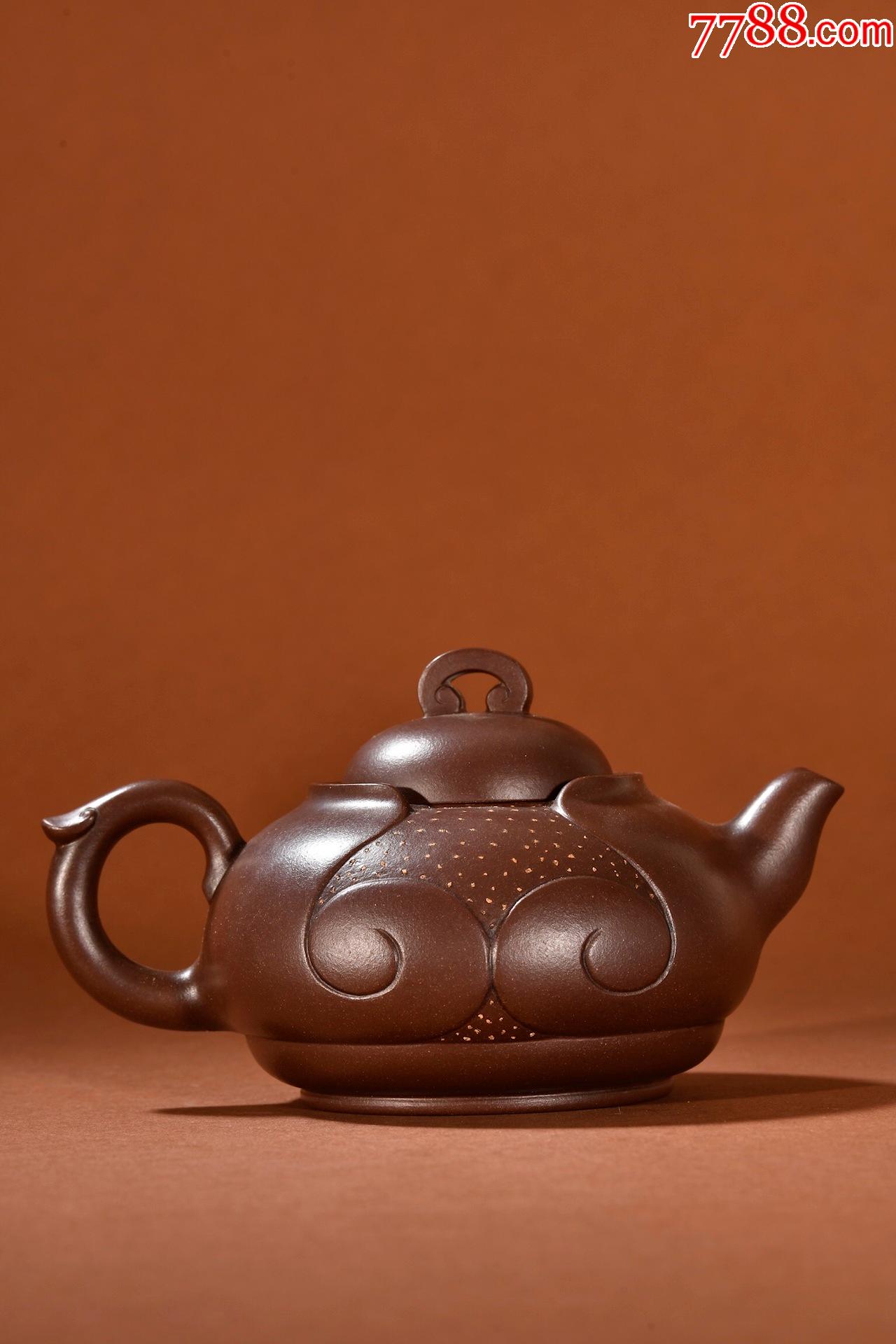 紫砂如意纹茶壶