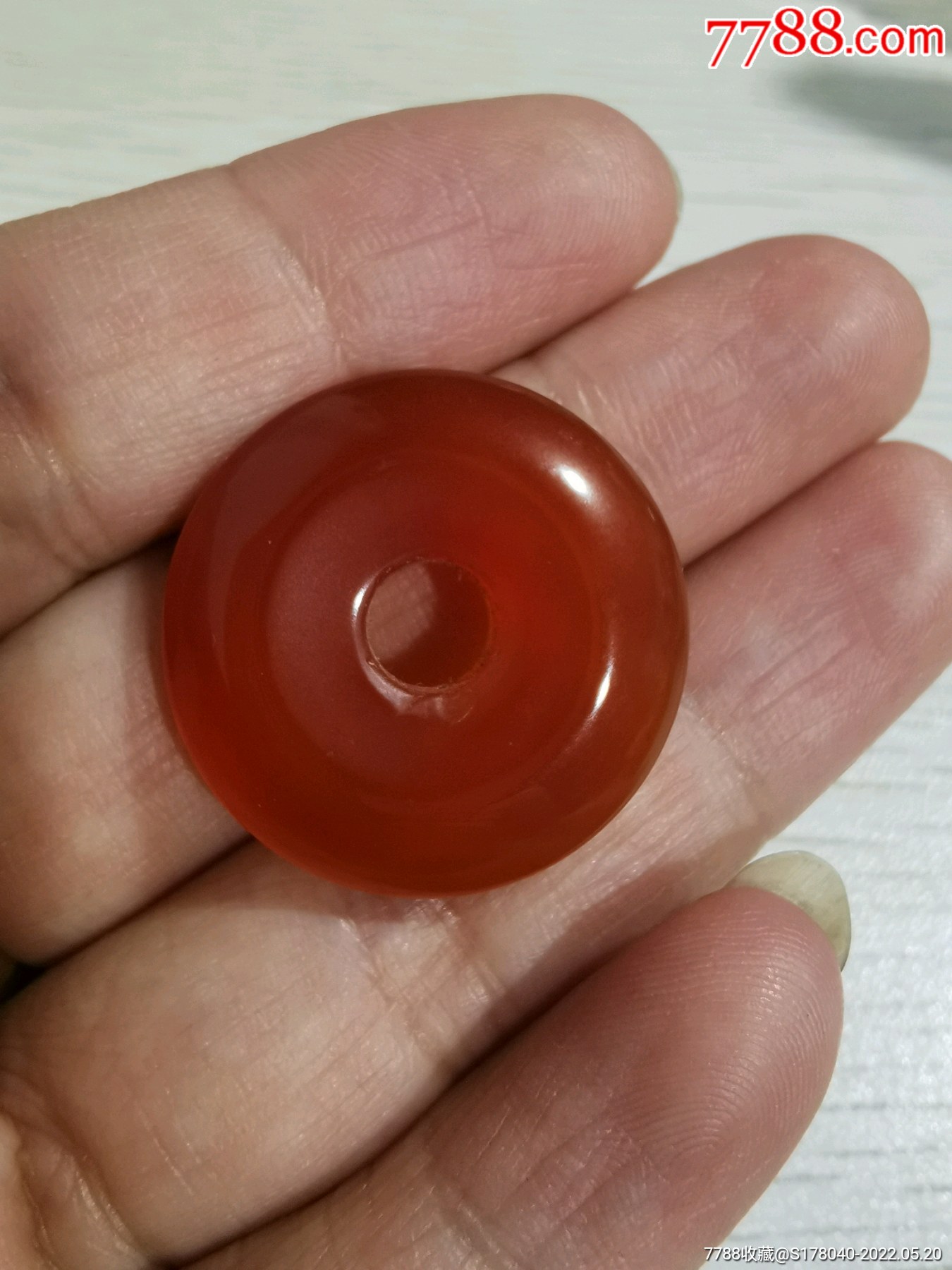 南红玛瑙平安扣