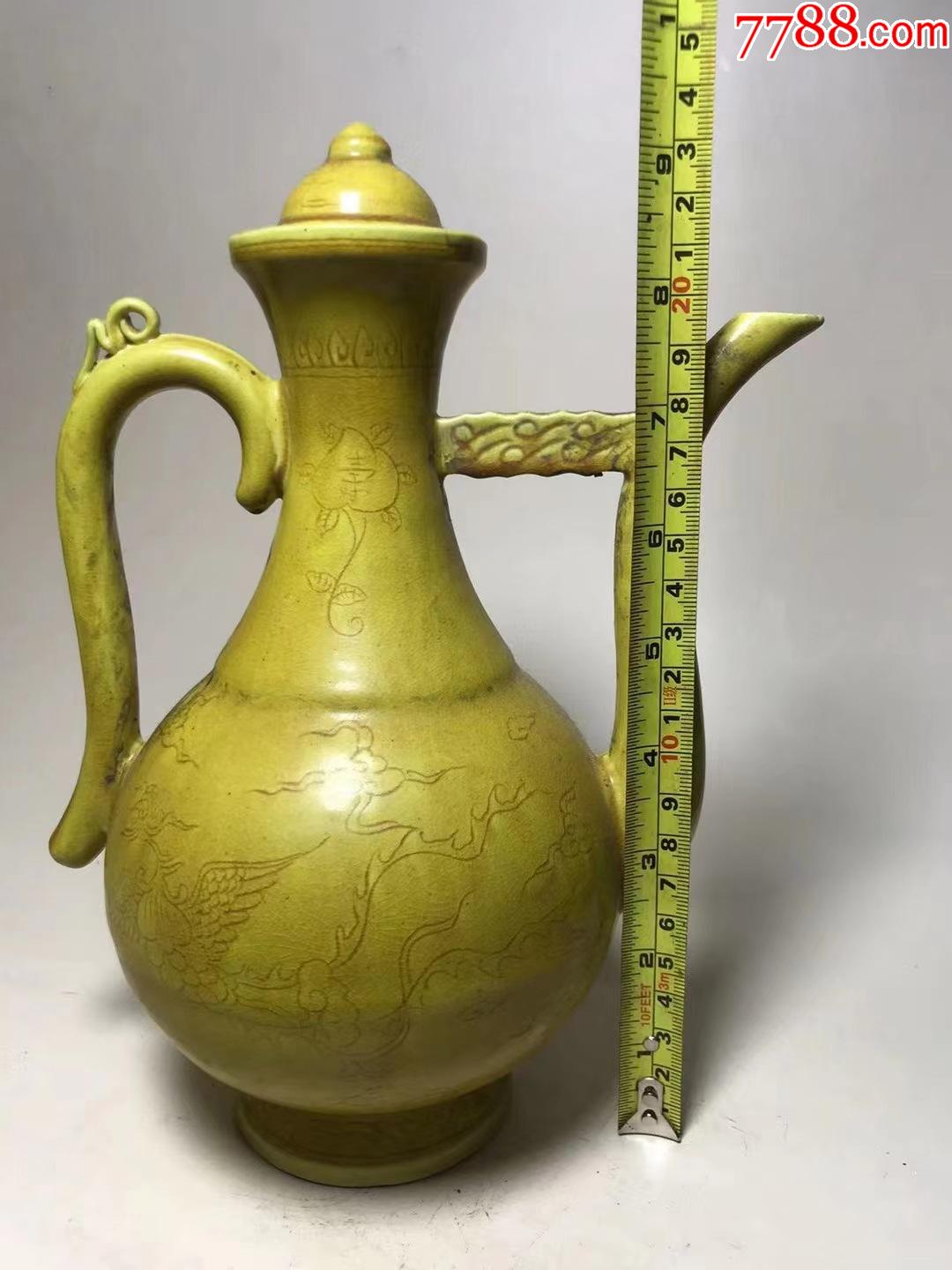 明弘治黄釉凤纹执壶