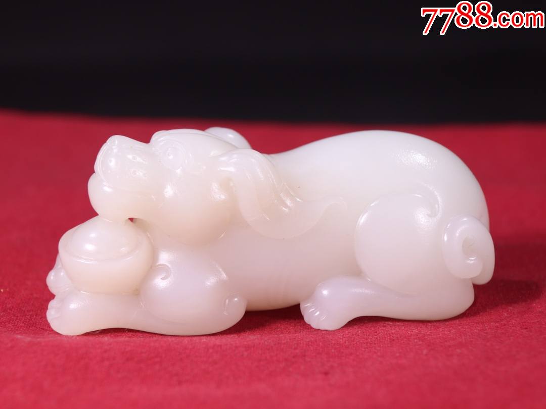 和田玉犬玉雕件