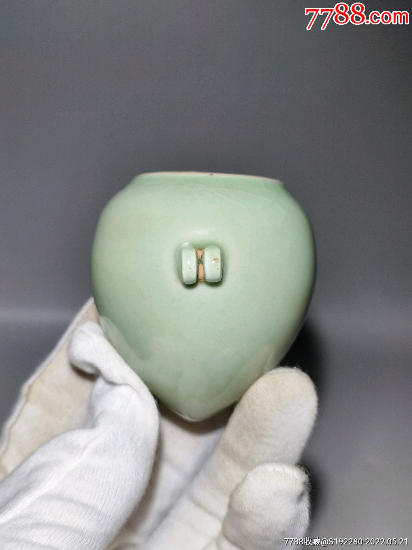 豆青釉鸟食罐工艺品直径56cm高6cm