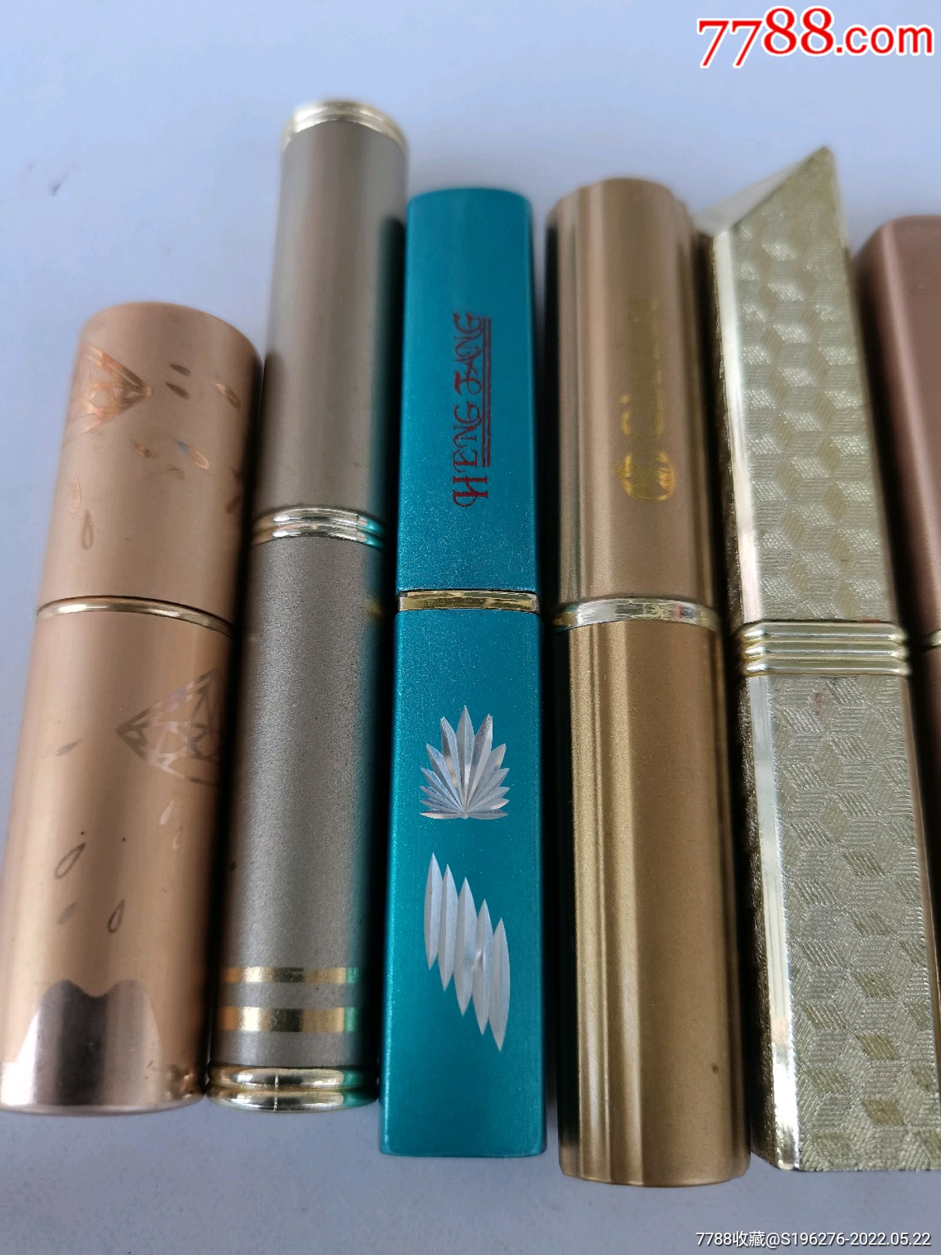 0次进行点评点评:0浏览量:备注:怀旧的老口红10支一起打包出,全新库存