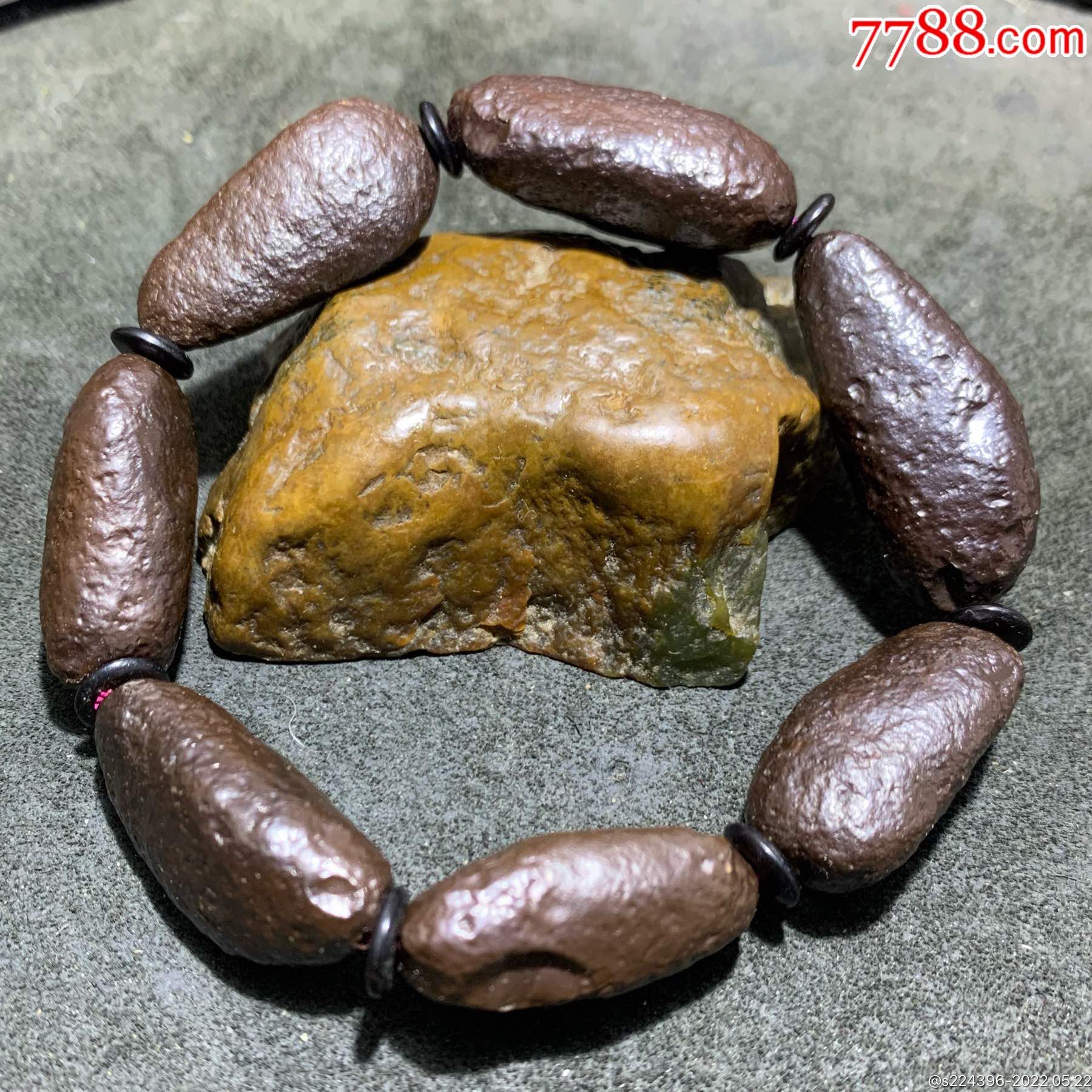 精美罕见新疆五彩湾硅化铁原石手串一条,-价格:175元-se87242753-风