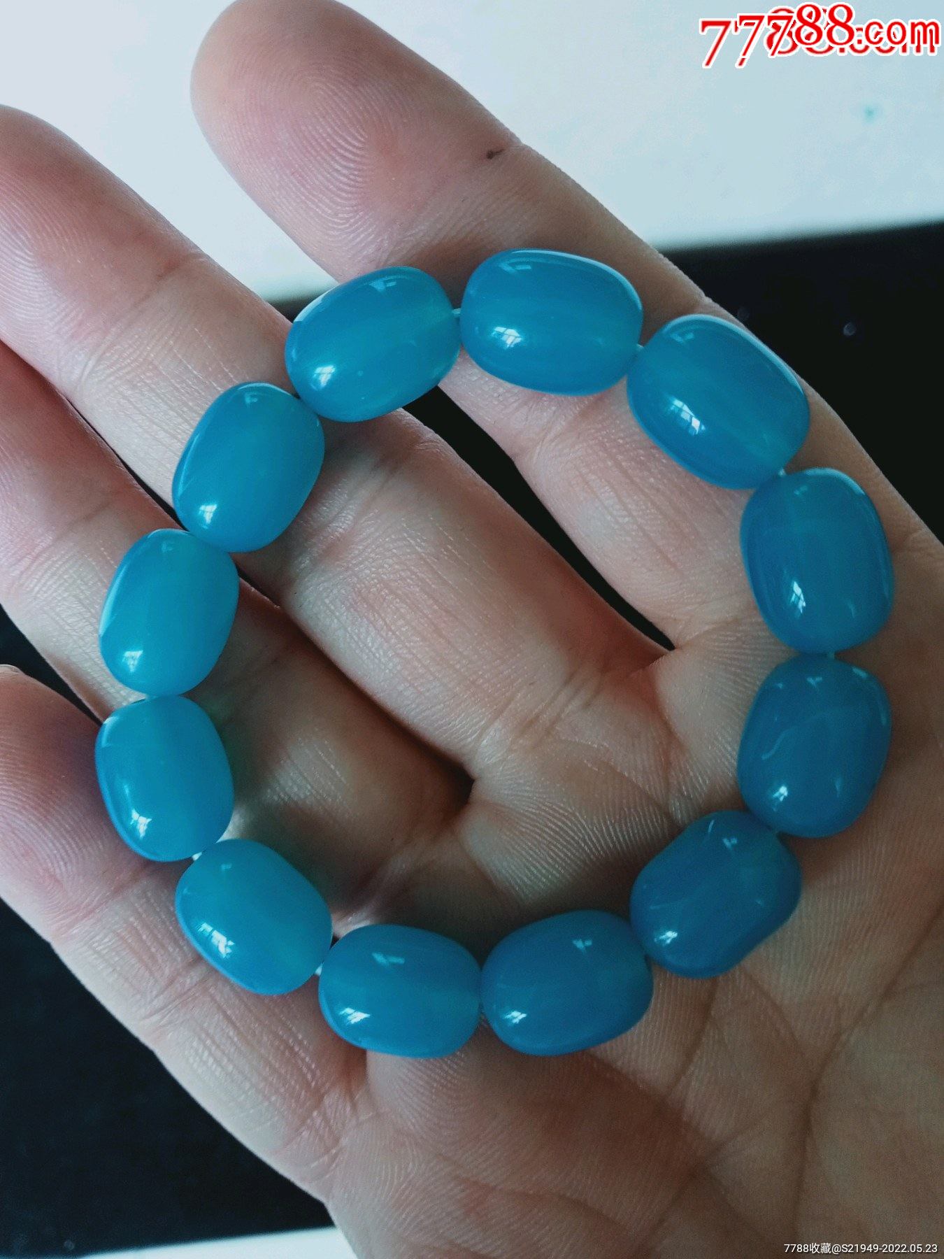 民国时期极品蓝玛瑙手链一件