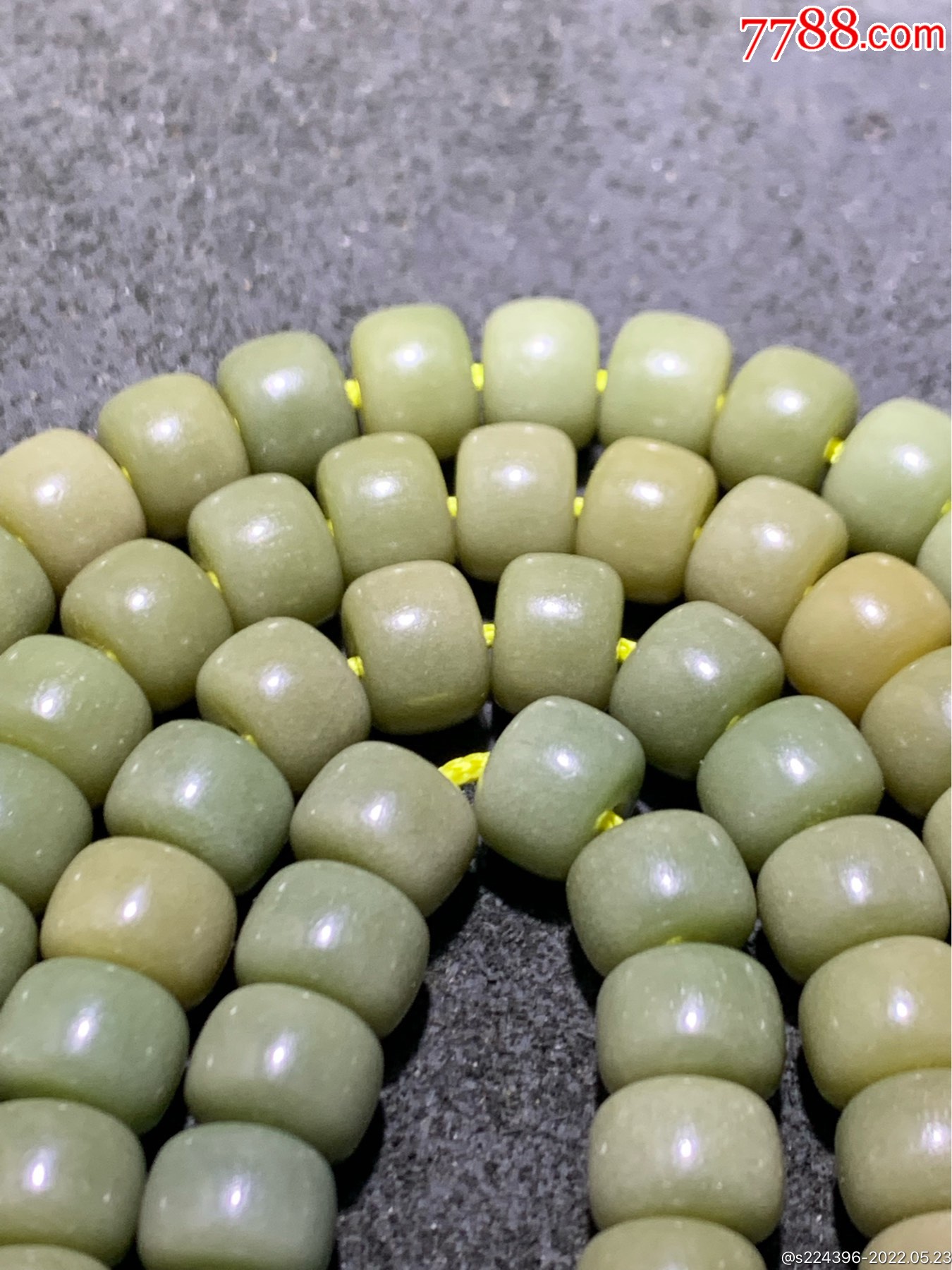 罕见风化帝王绿菩提根108老形桶珠手串一条