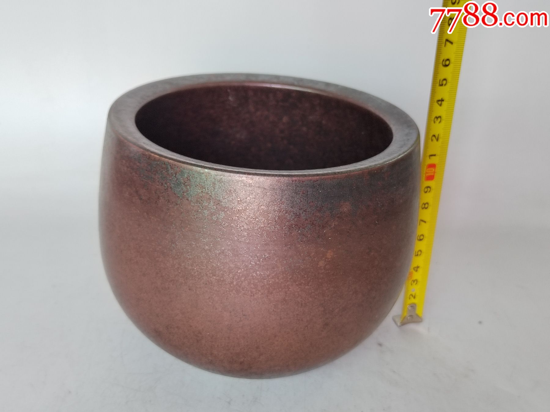 非常厚重紫金钵