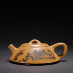 紫砂山水茶壶.