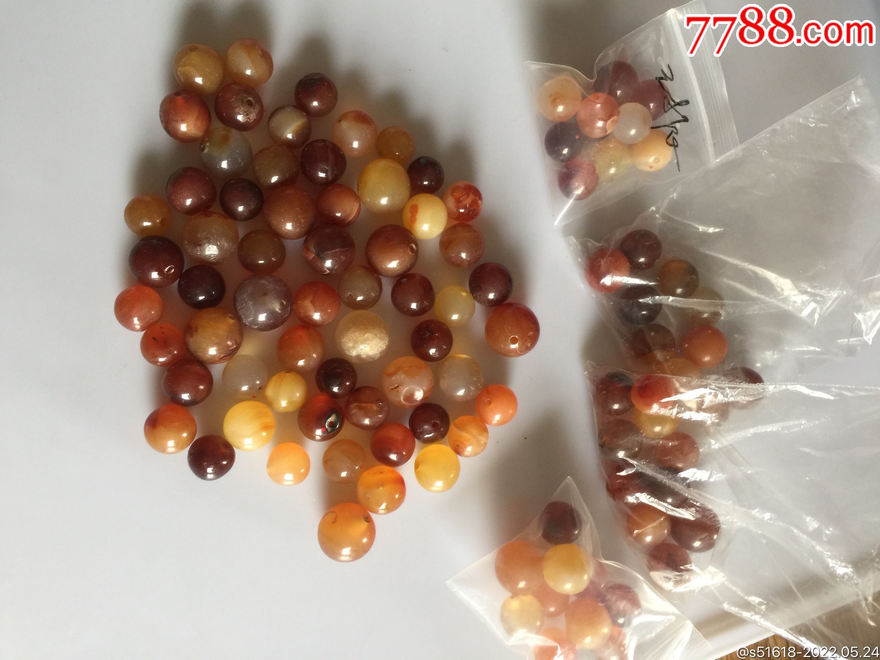 八十年代玛瑙珠子100颗_价格300元_第1张_7788收藏__收藏热线