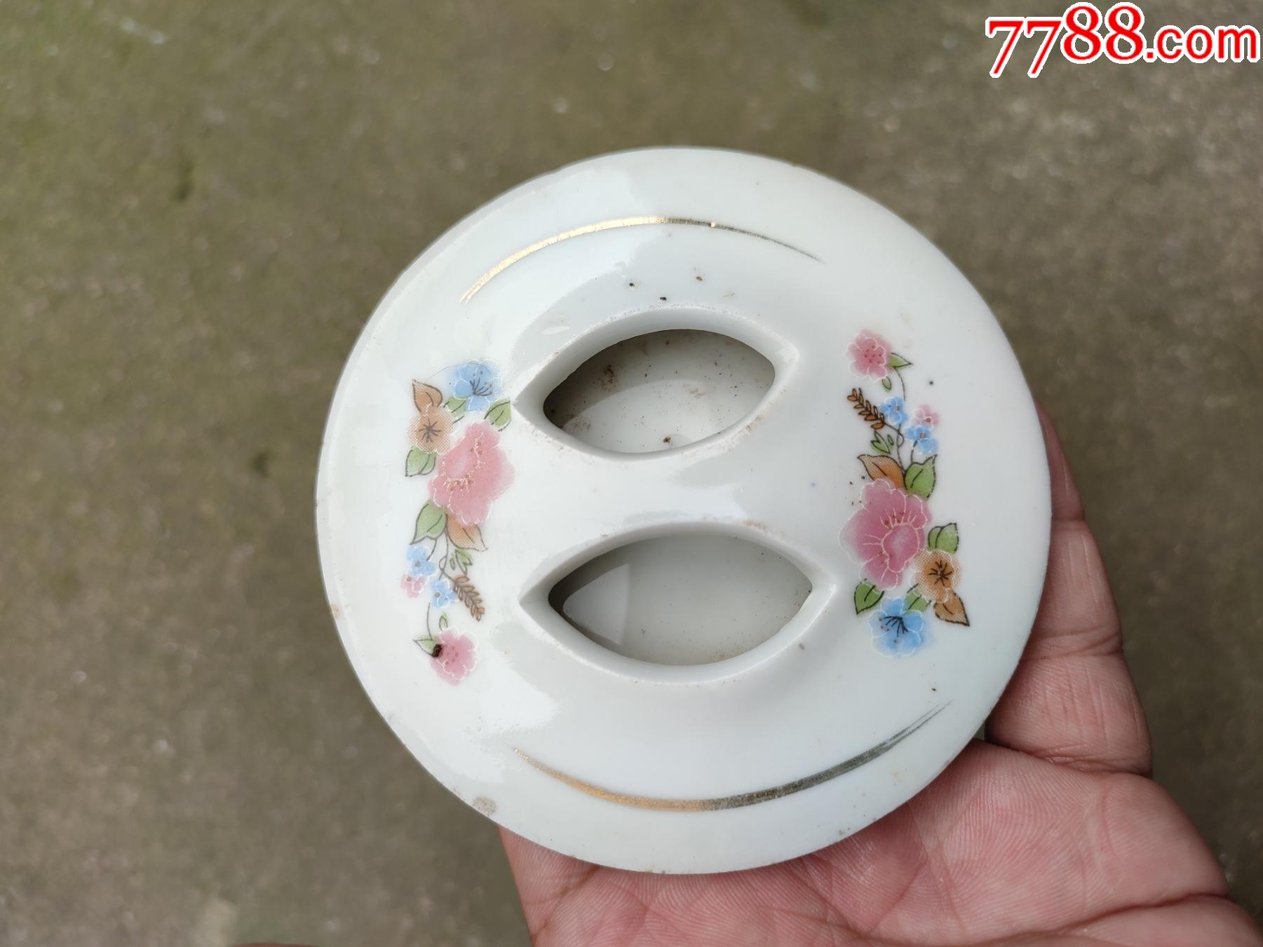 印花瓷器蓋子品相如圖所示