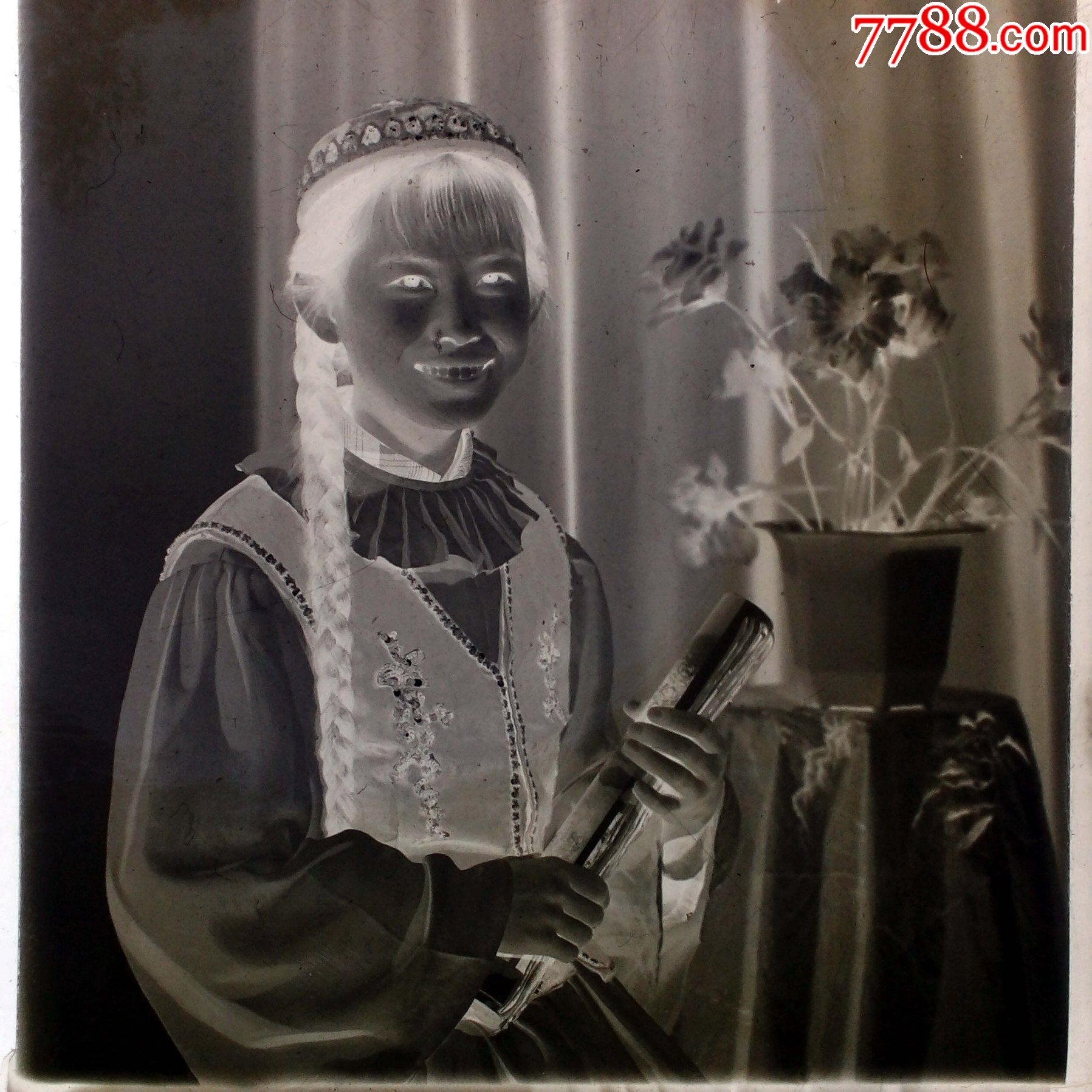 少数民族大辫子姑娘【老底片】-价格:10元-se87293014-老照片-零售