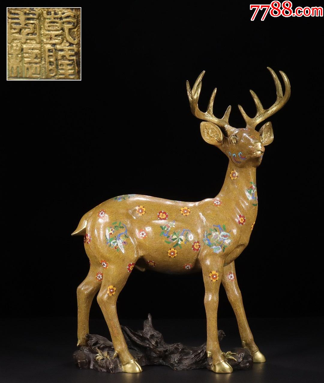 铜鎏金掐丝珐琅梅花鹿摆件