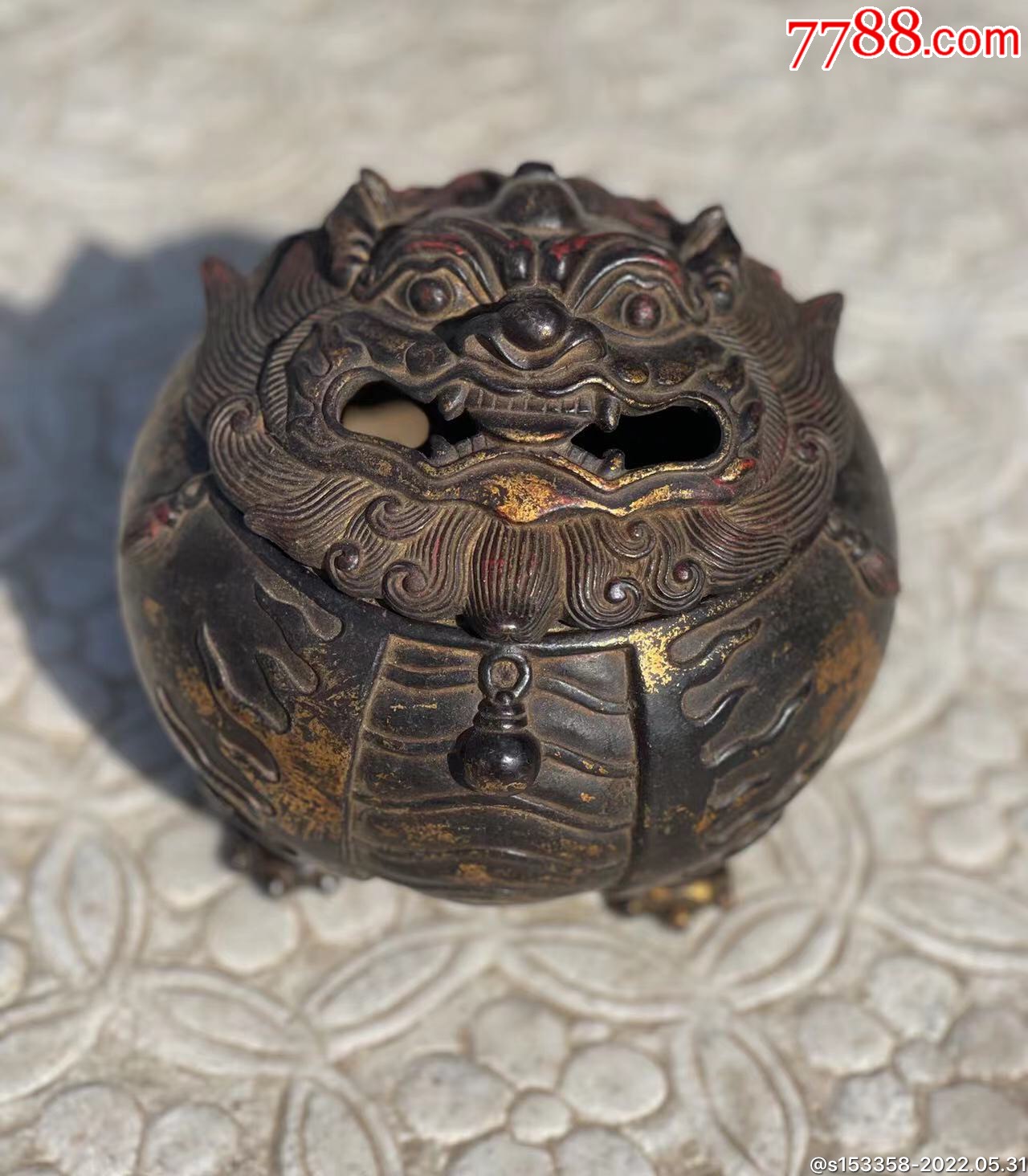 清代铜制熏香炉