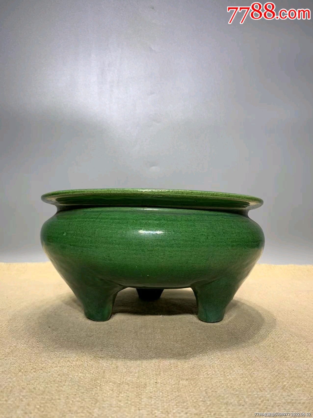 辽代三彩折沿大香炉