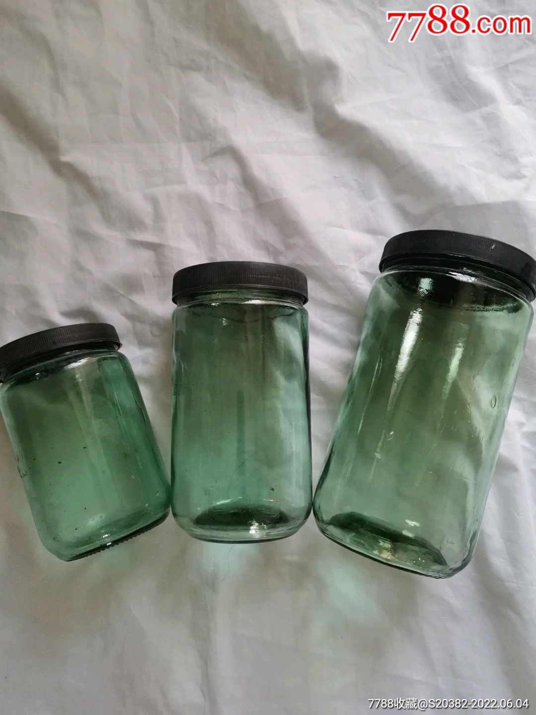老玻璃罐大中小3个