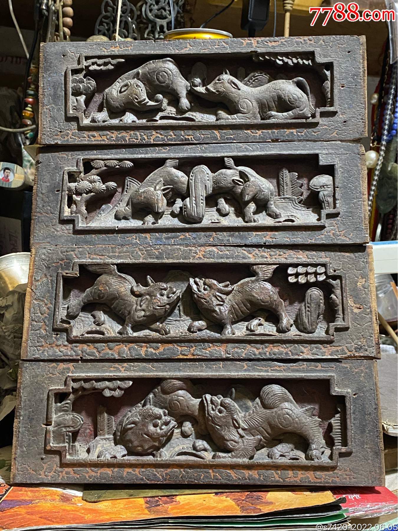 滚动鼠标滚轴,图片即可轻松放大,缩小更多"木雕花板