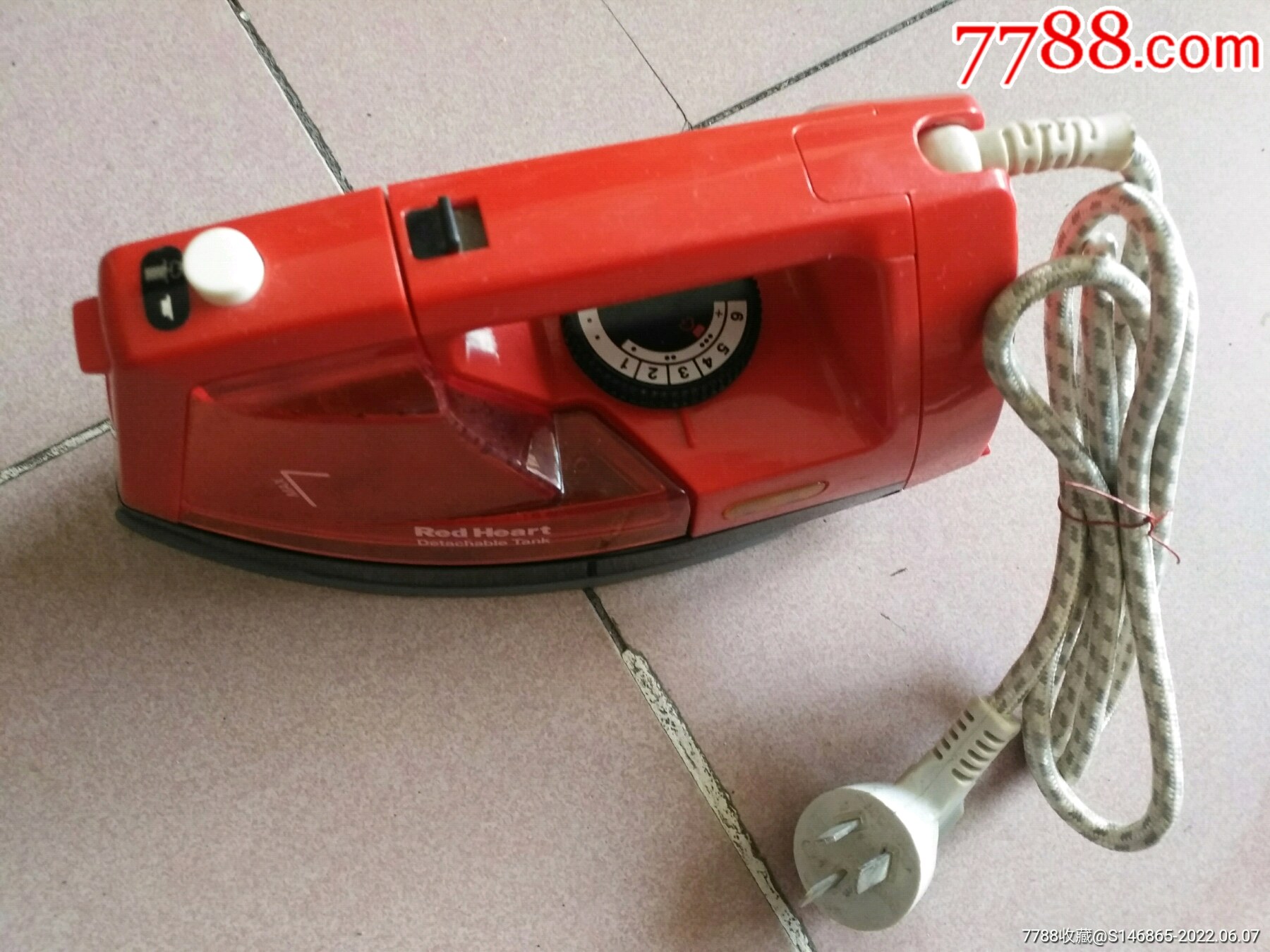 红心牌蒸汽电熨斗_价格45元_第1张_7788收藏__收藏热线