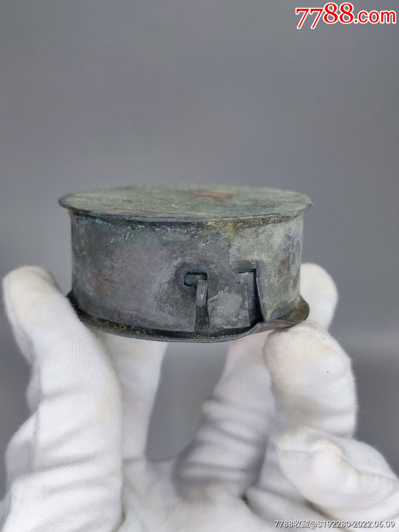 清代老铜盒子墨盒直径63cm高3cm