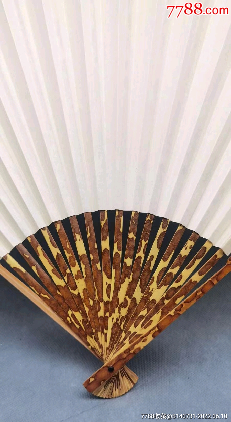 九五寸合青梅妃文玩折扇子_折扇/纸扇_图片交流_收藏价值_7788食品卡