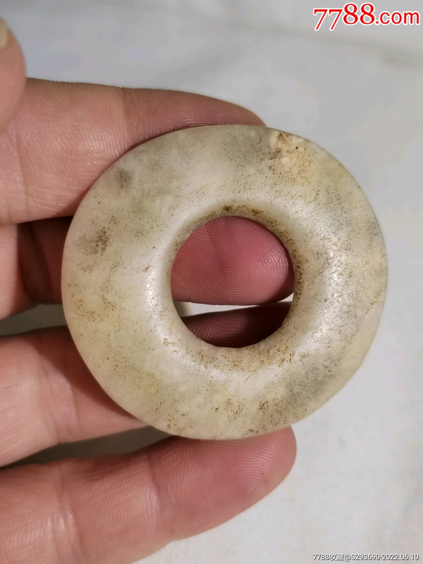 以前收藏的红山文化老玉壁_和田玉_产地图片_收藏价值_7788奇石收藏