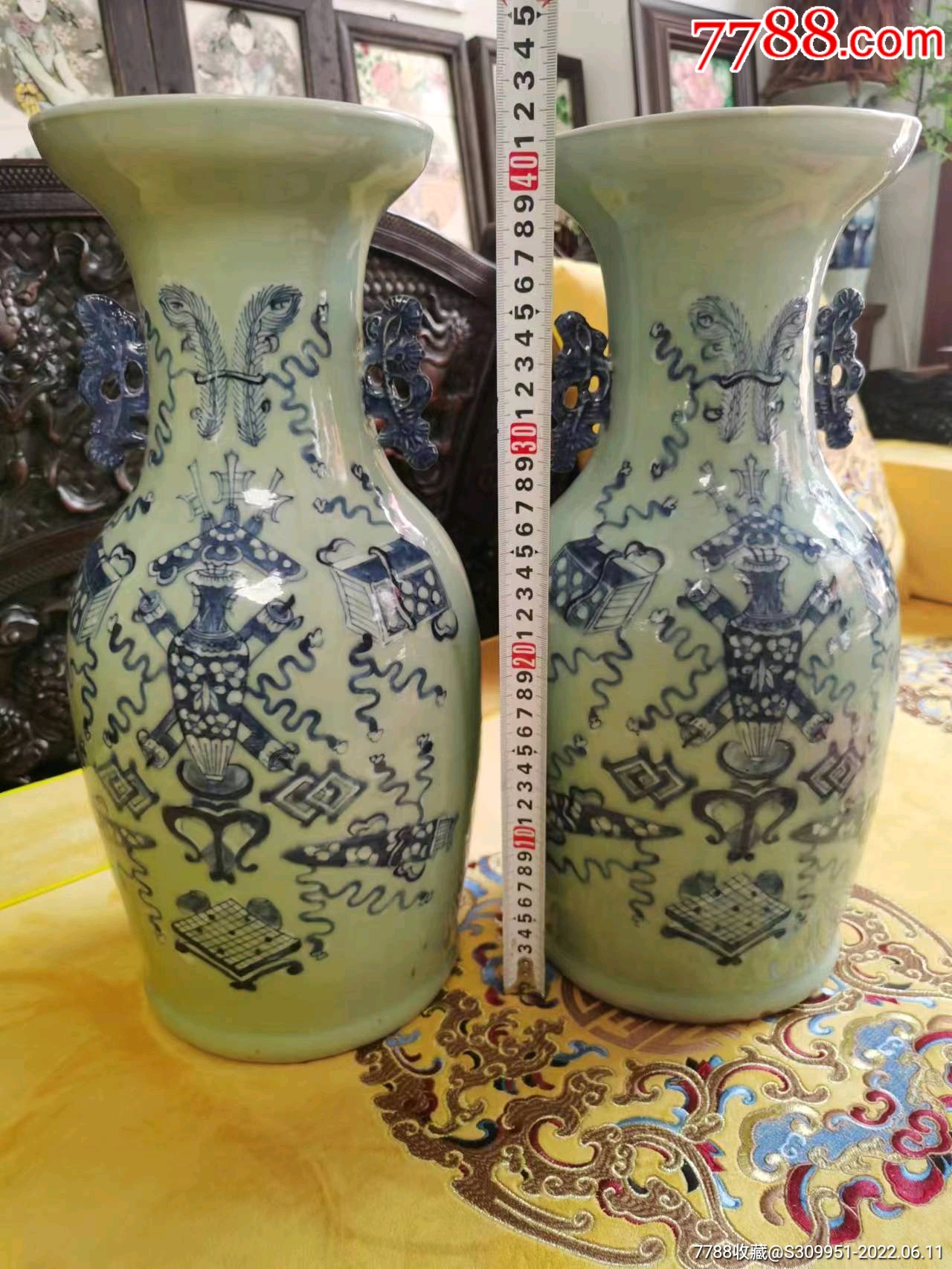 清代中期年製(博古瓶一对)一眼开门老画片一流包老保真支持鉴定瓷器易碎看好_青瓷/秘色瓷_古风民宿【7788收藏__收藏热线】