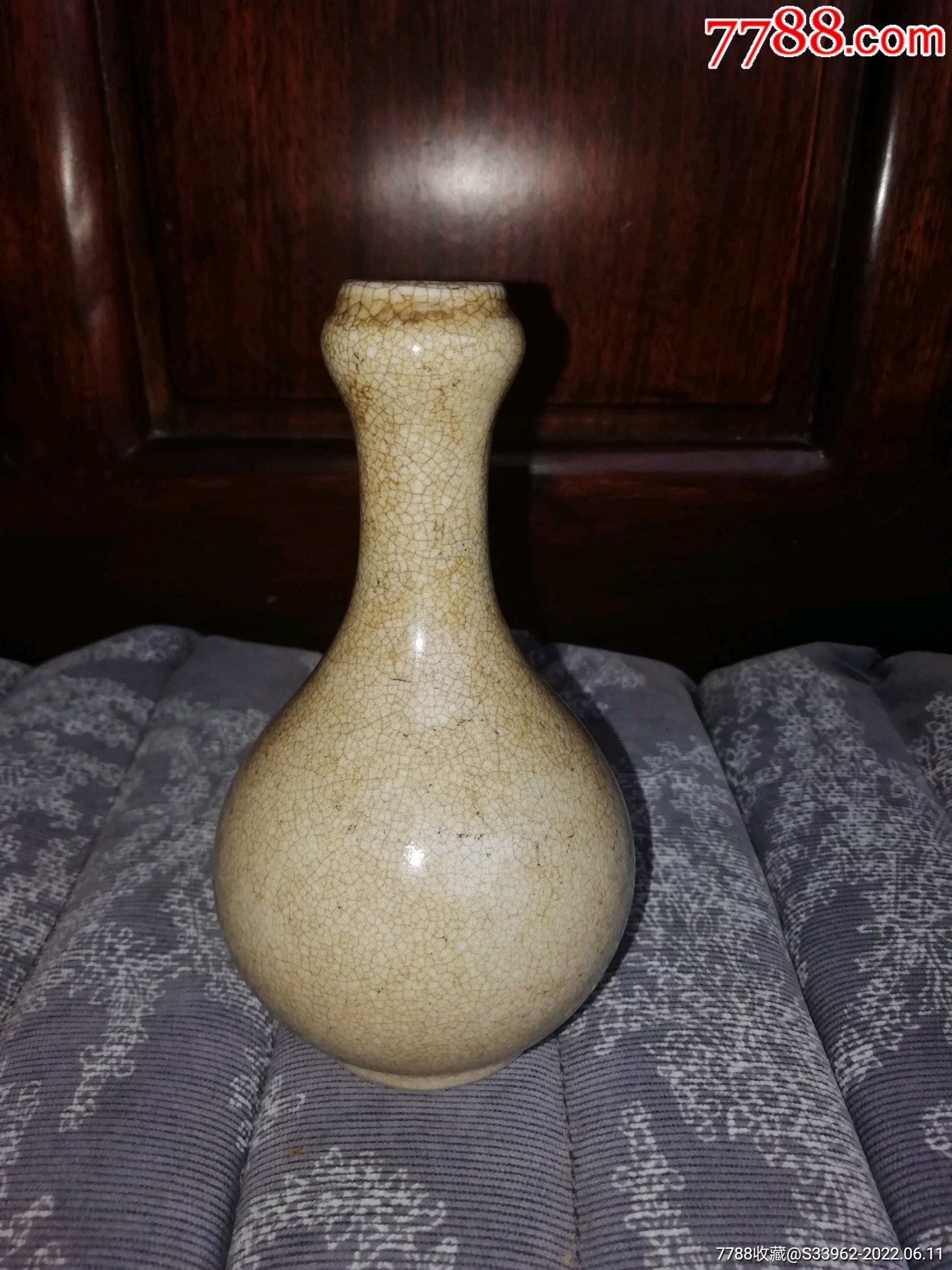 哥釉蒜头瓶_价格4800元_第1张_7788收藏__收藏热线