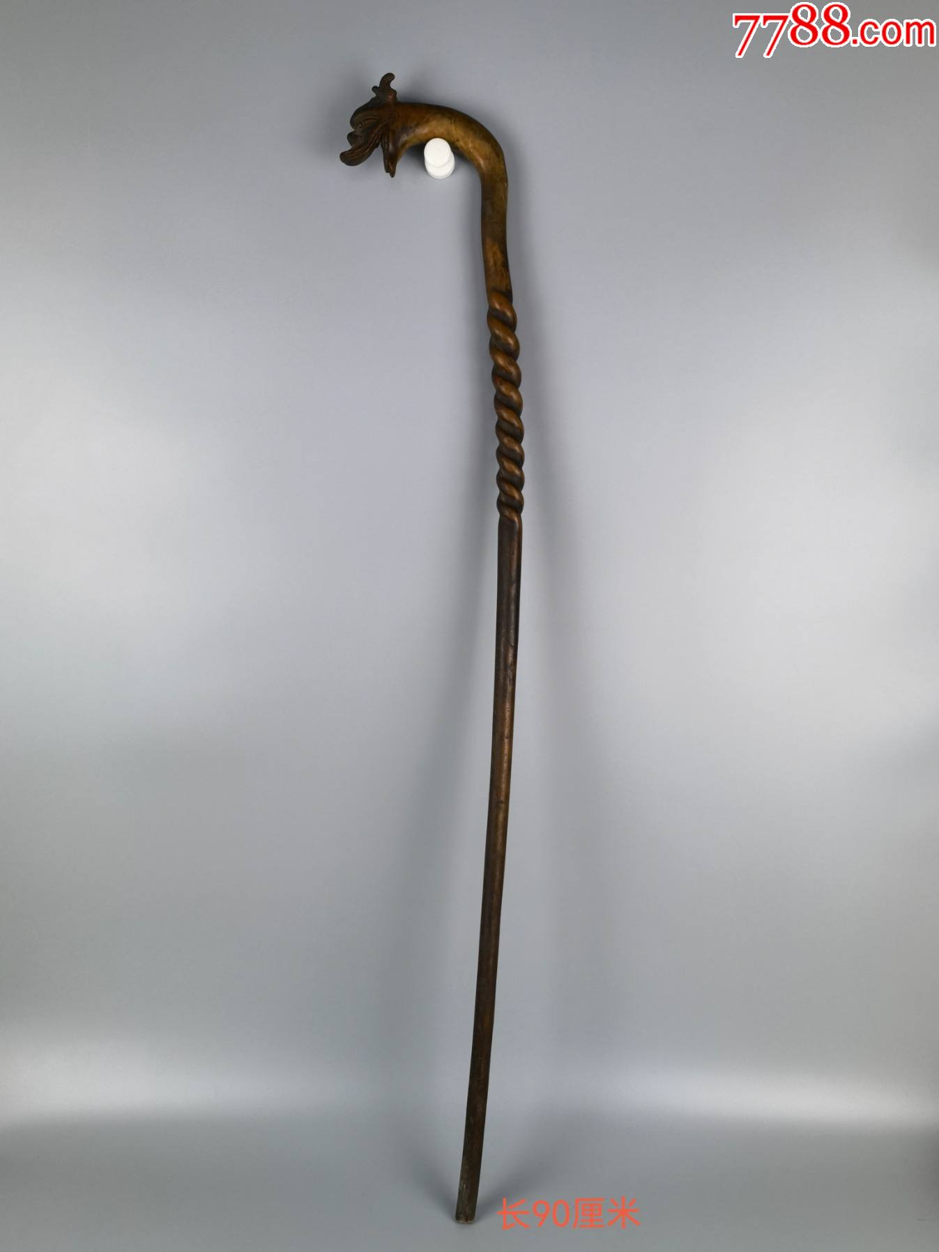 雕龙头拐杖