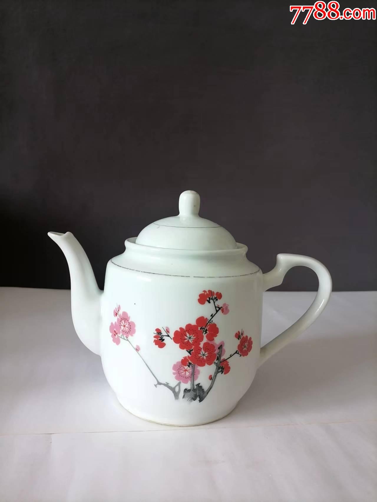 景德镇釉下彩梅花茶壶2