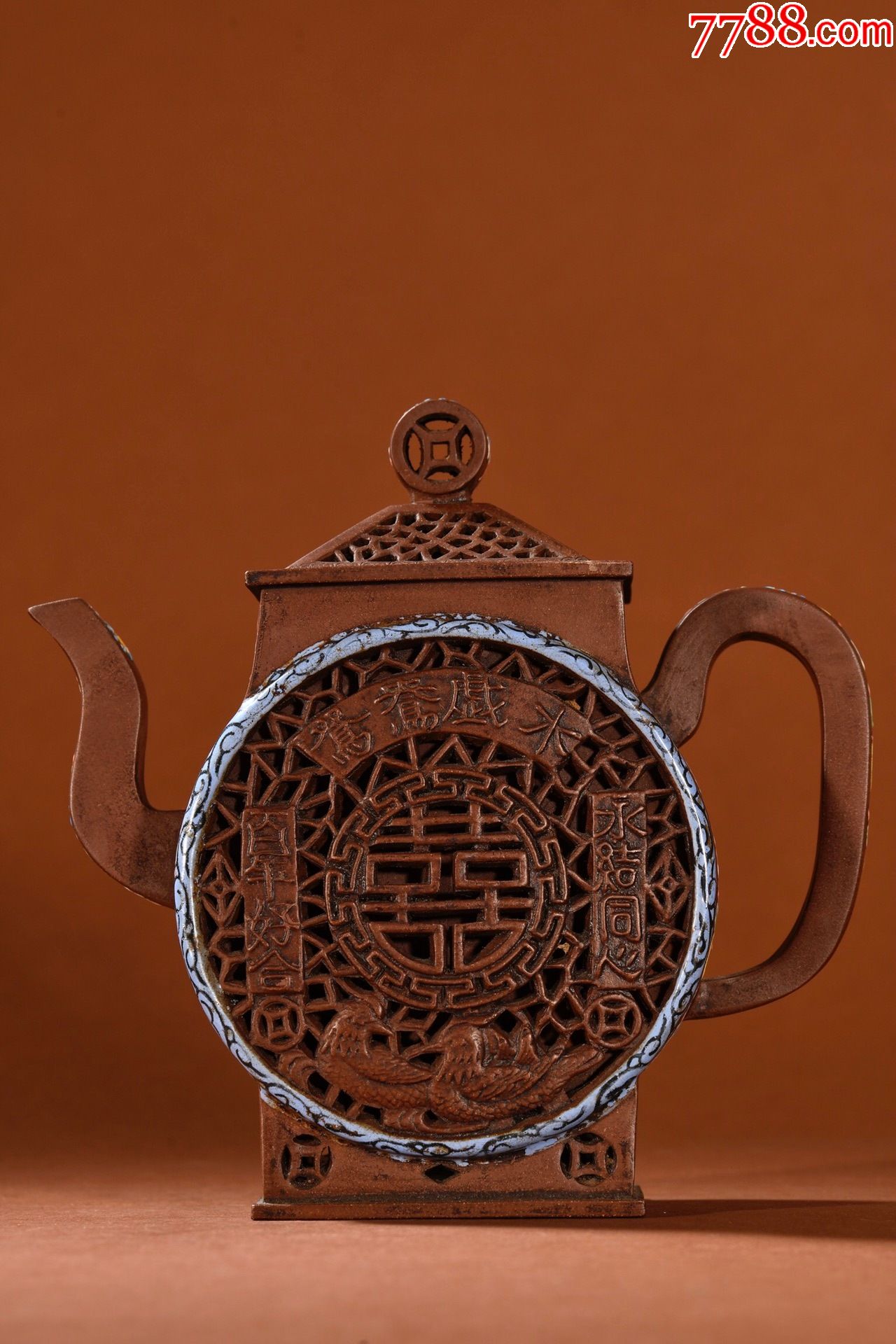 紫砂珐琅彩龙凤呈祥水戏鸳鸯茶壶