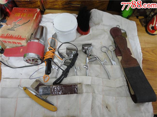 上世纪7080年代老式手动推子吹风机搪瓷缸老式理发老工具一套