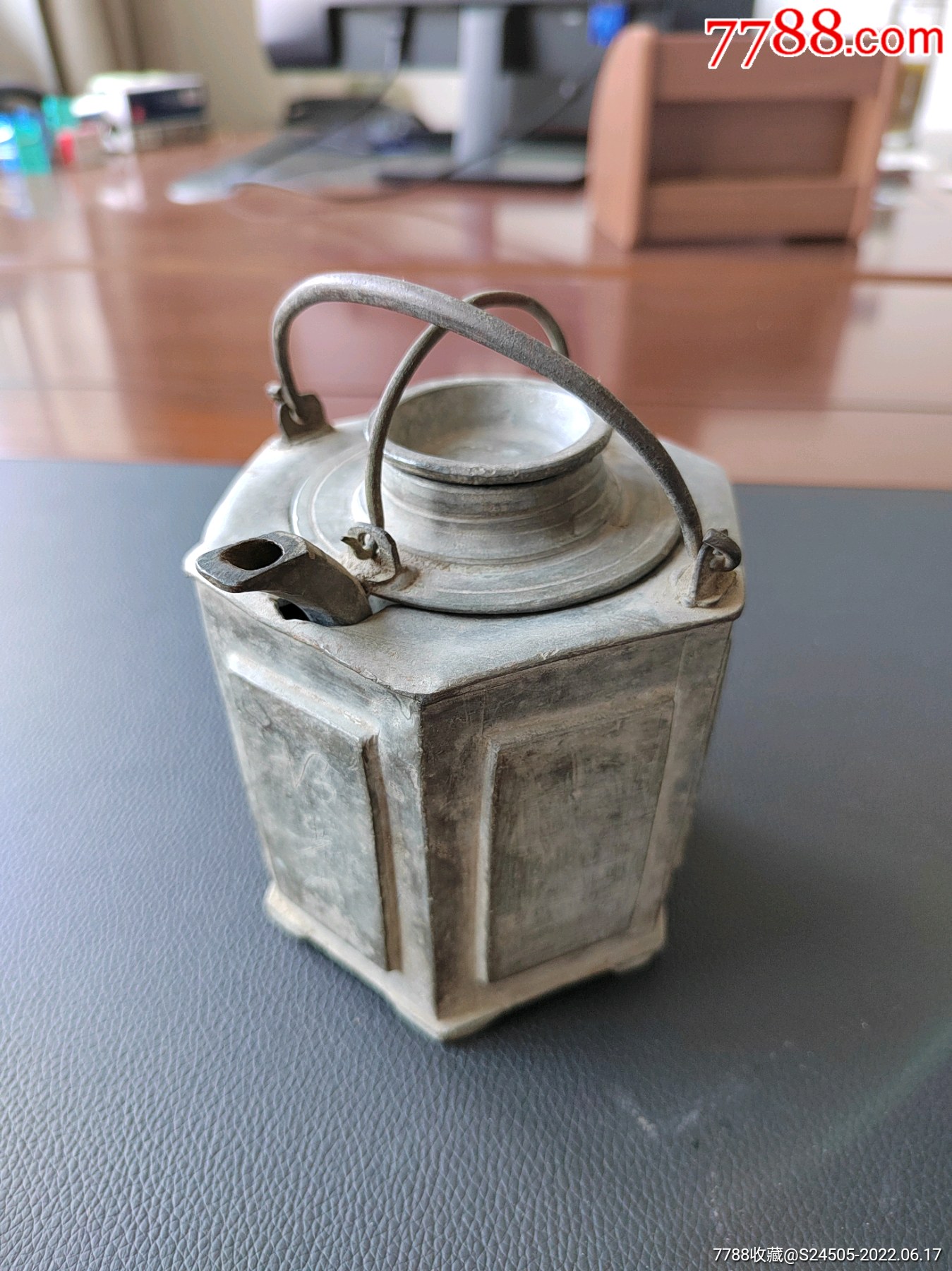 锡制五方凸面温酒壶