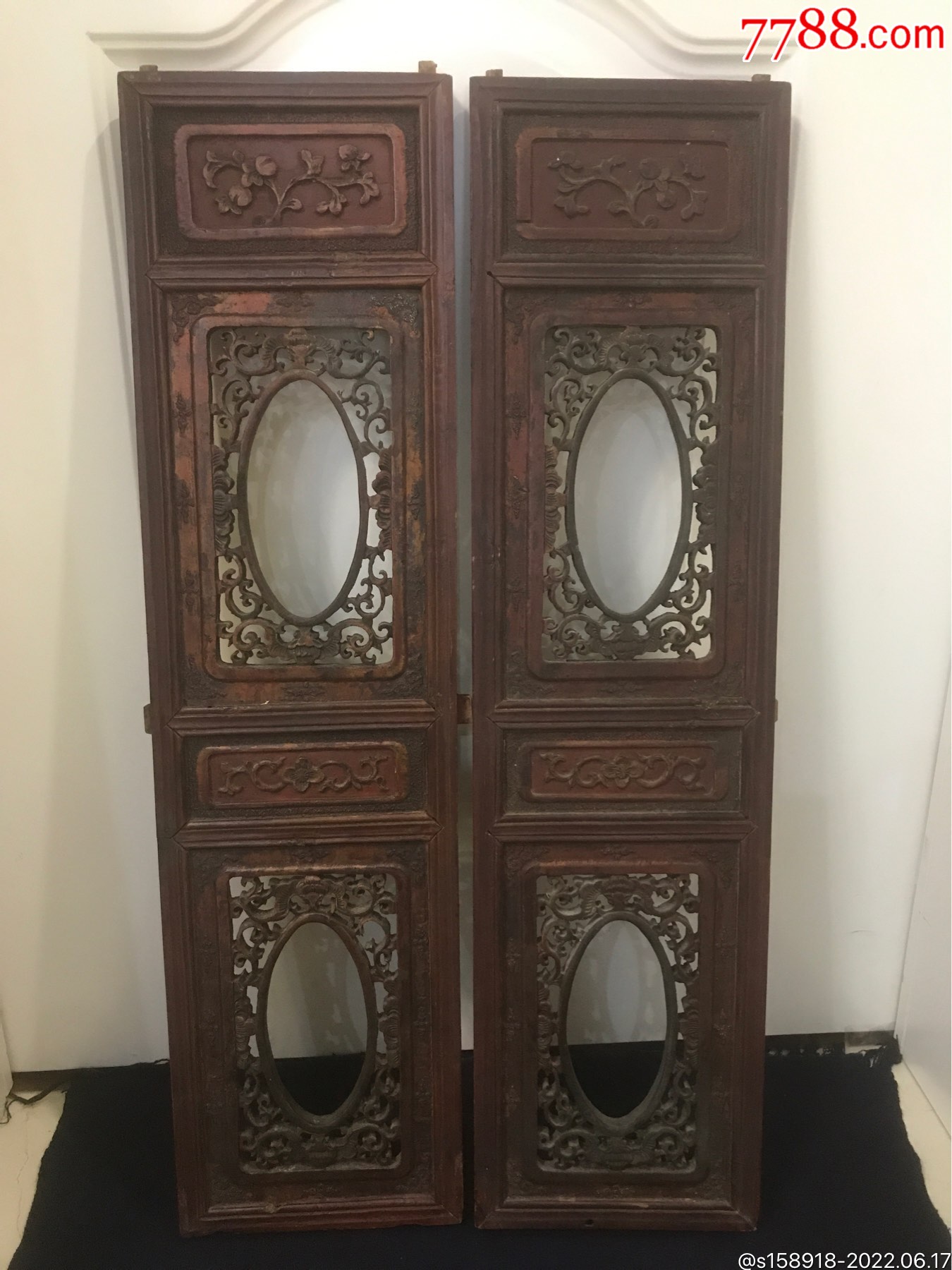 晚清民国精美镂空小屏风一对