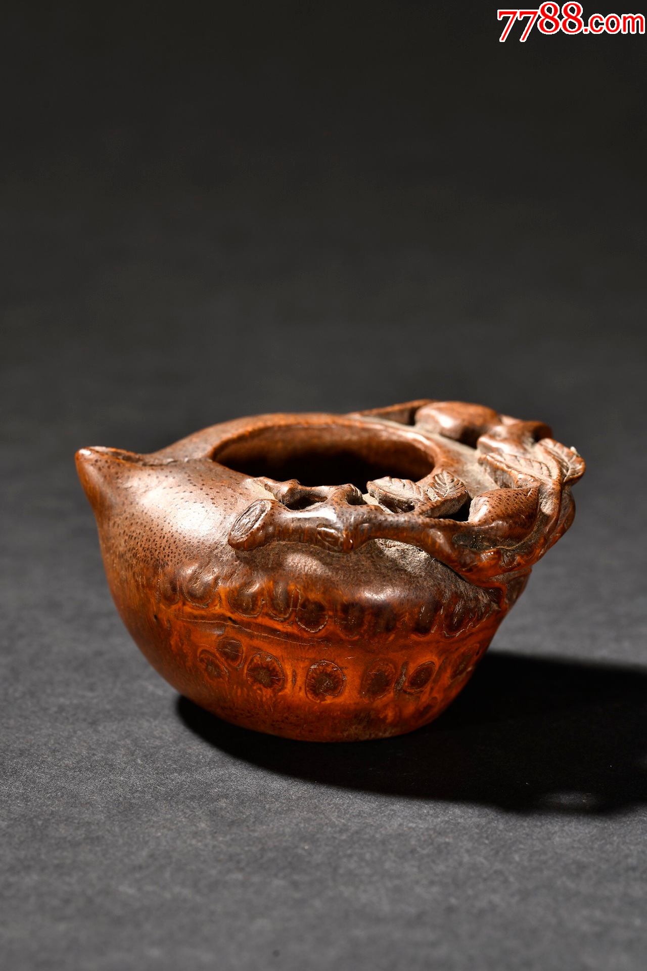 竹雕寿桃形文房笔洗_笔洗_藏宝阁古玩铺【7788收藏__收藏热线】