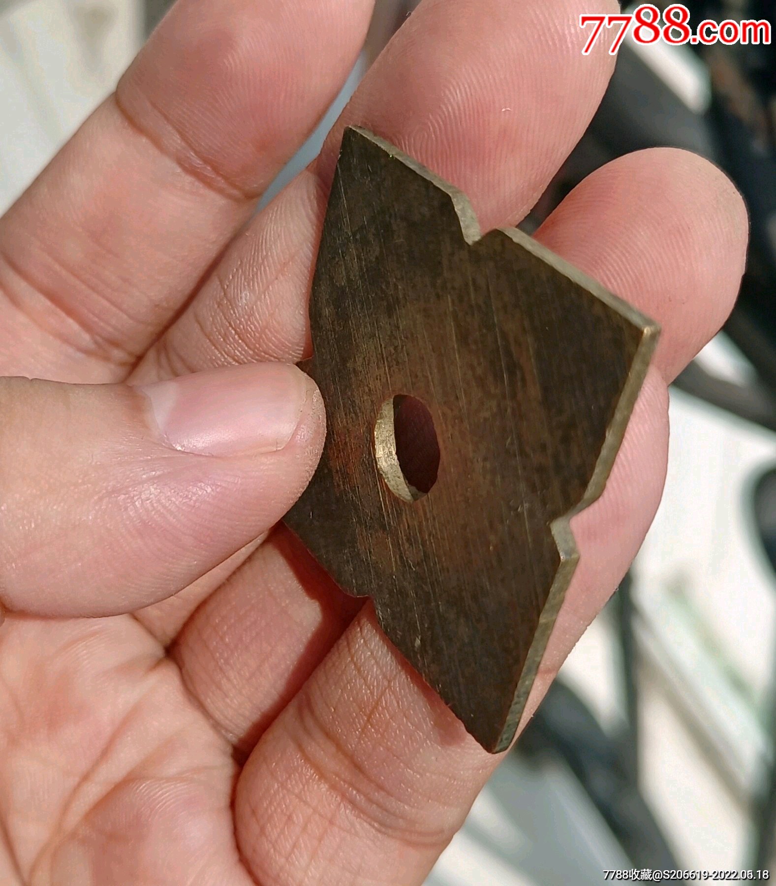 铜件方花老铜件感兴趣的话点我想要和我私聊吧