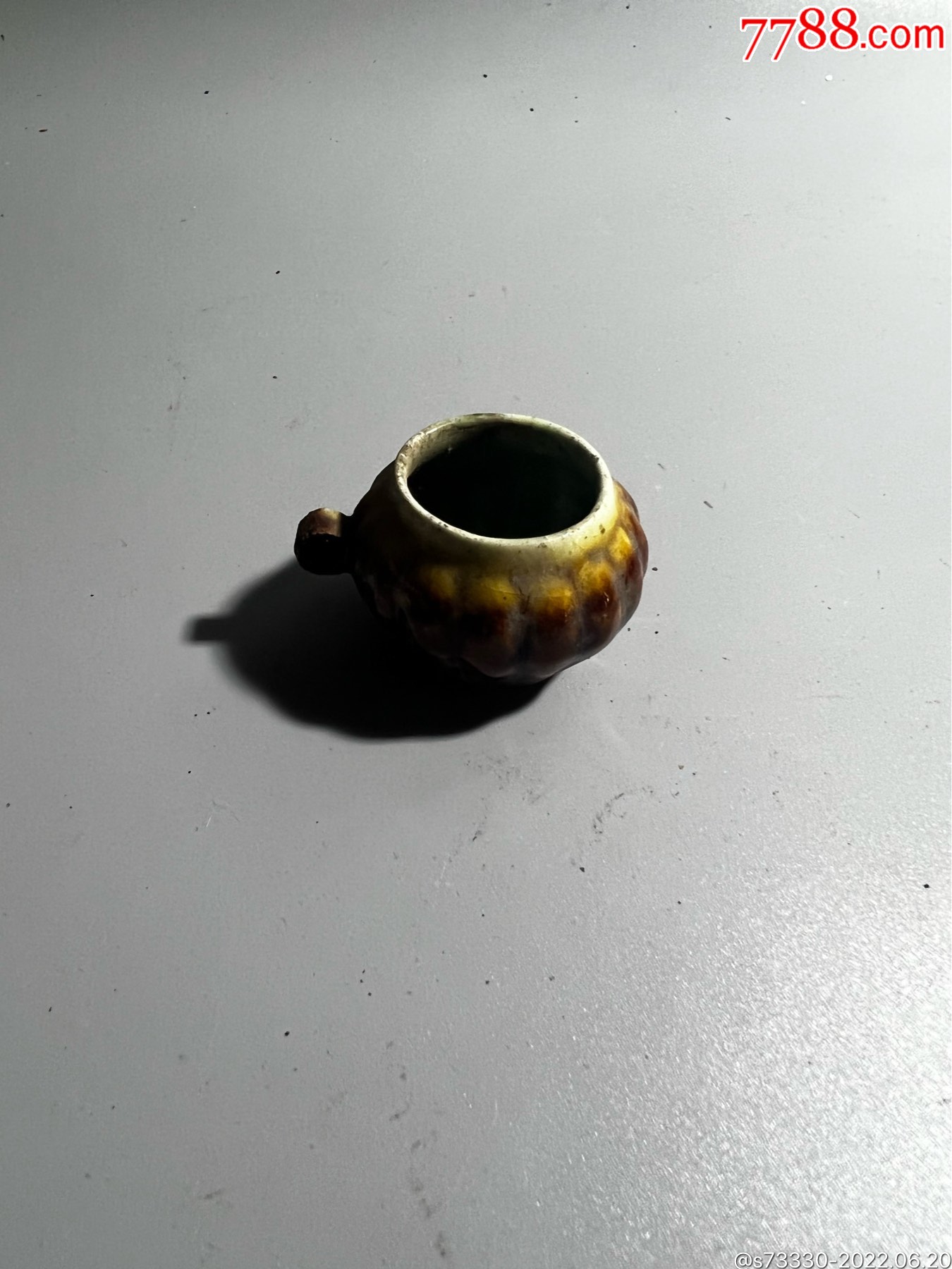 70年代左右酱釉鸟食罐一只4