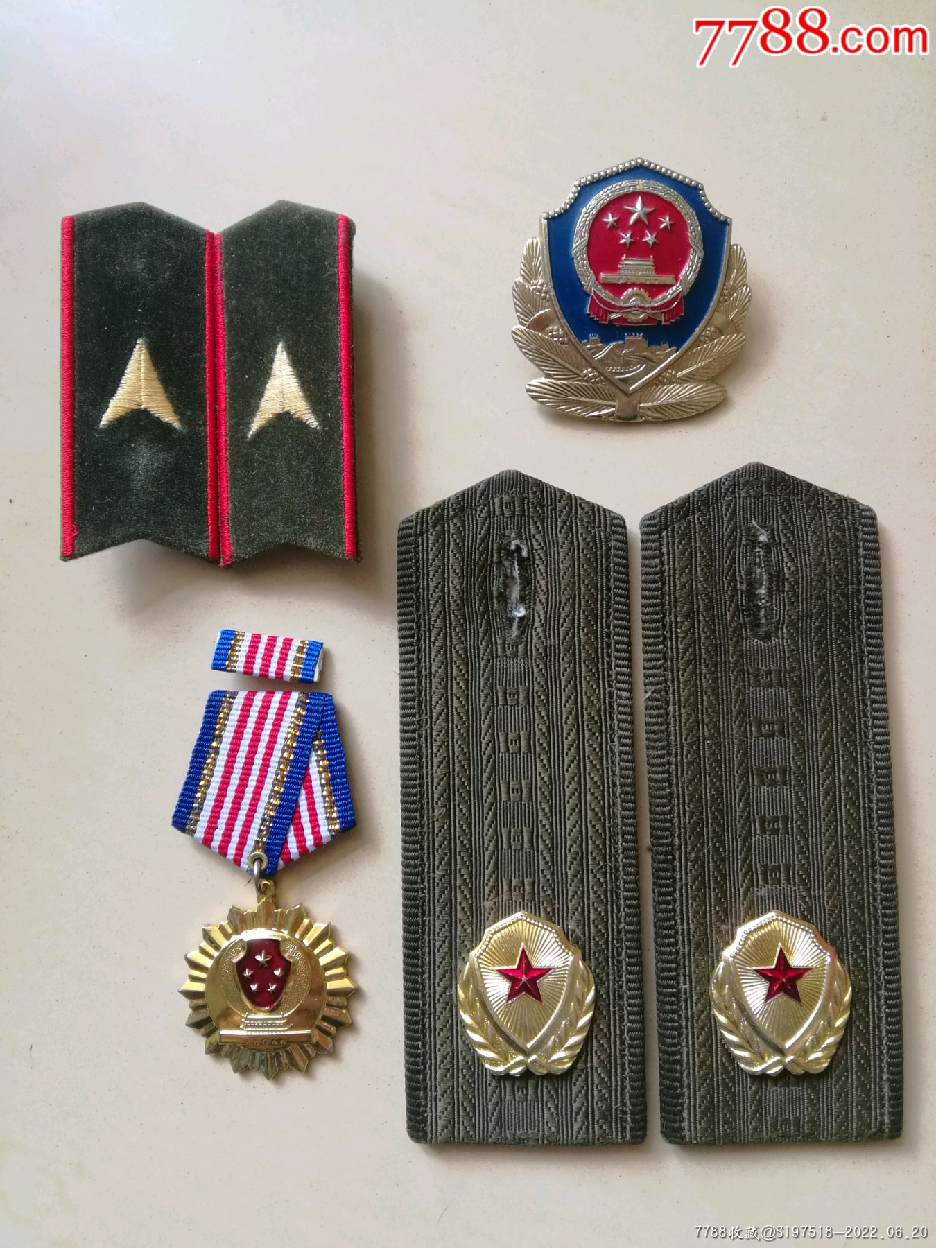 92老警察符号一组现货-价格:380元-se87784149-老肩