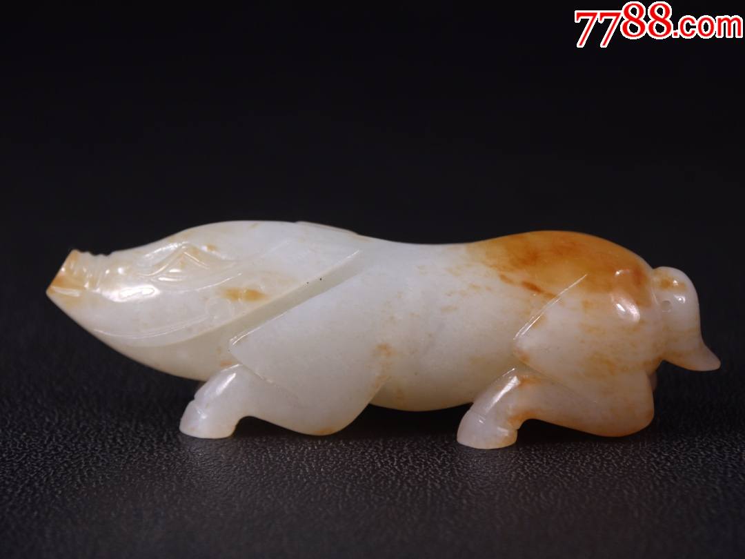 和田玉籽料猪玉雕件a21s38f