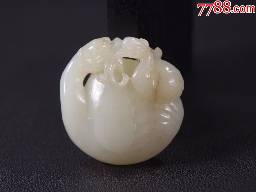 和田玉籽料鹅玉雕件a21s38f