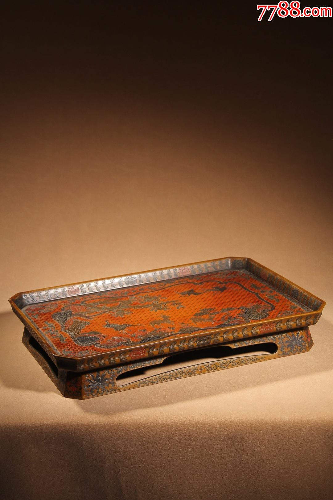 清代"大清乾隆年制"款木胎漆器锦地加彩鹿鹤同春纹长方连座托盘_价格