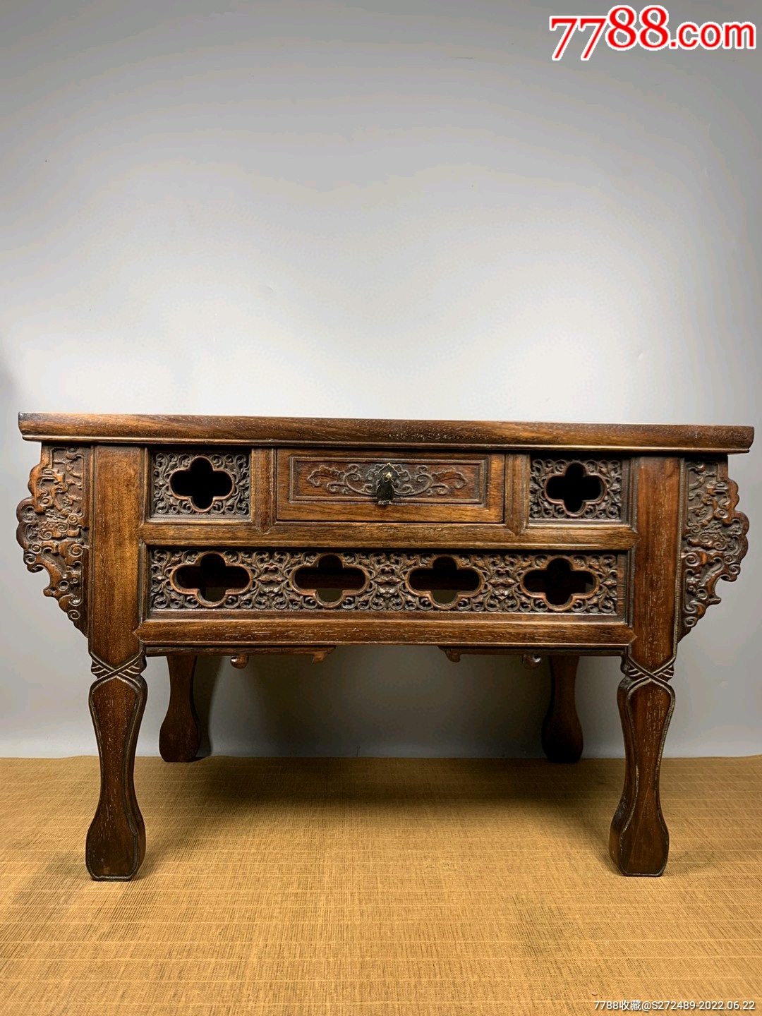 非洲花梨木镂空雕刻香案桌子不议价