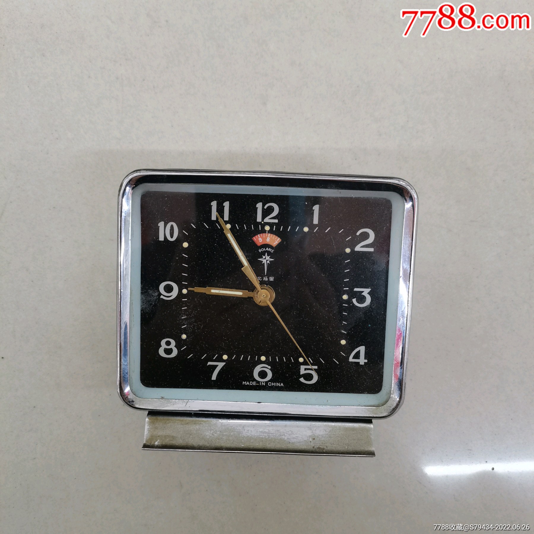 北极星闹表黑盘方型具体看简介