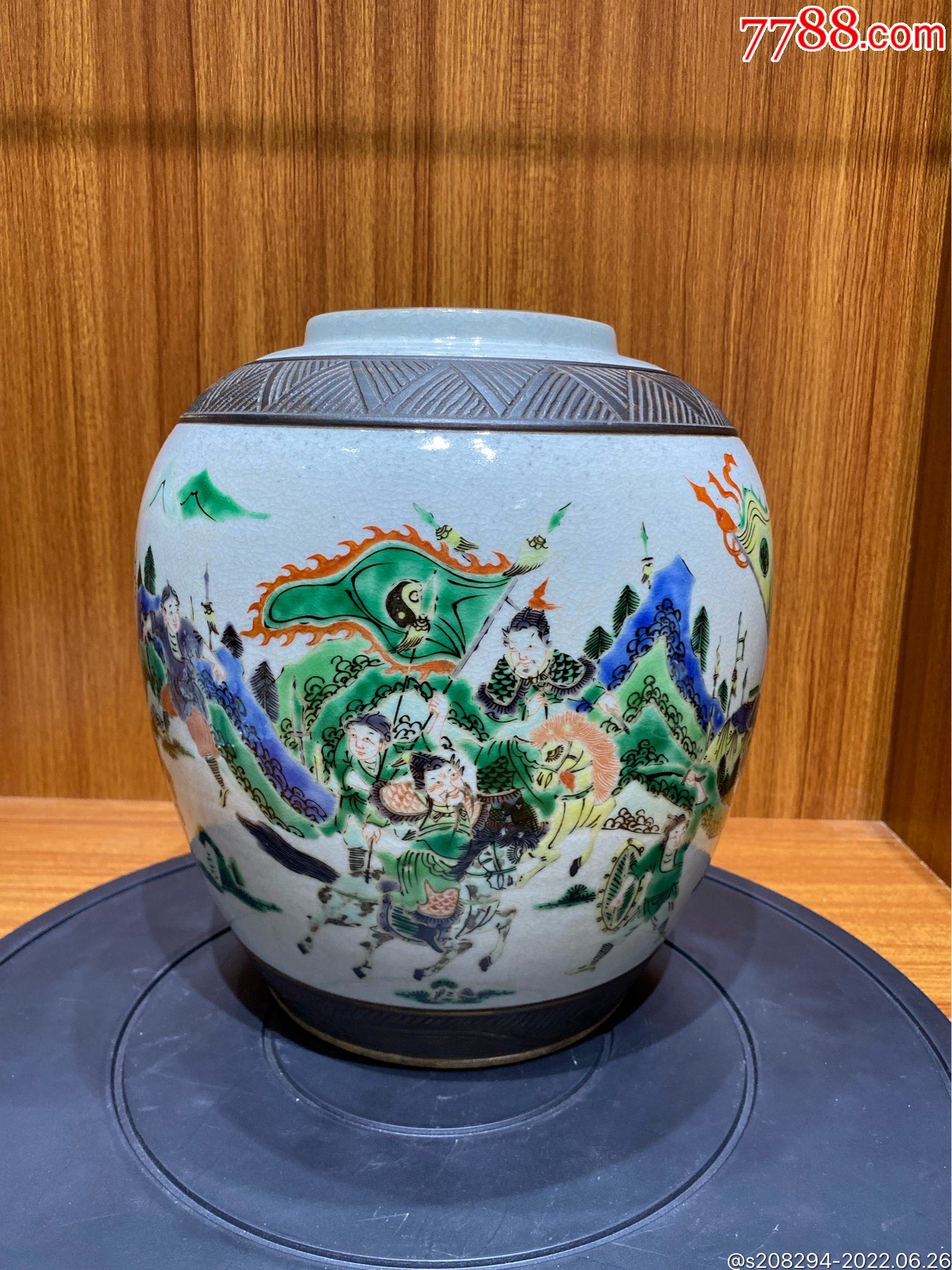 咸丰哥釉五彩三英战吕布图纹罐