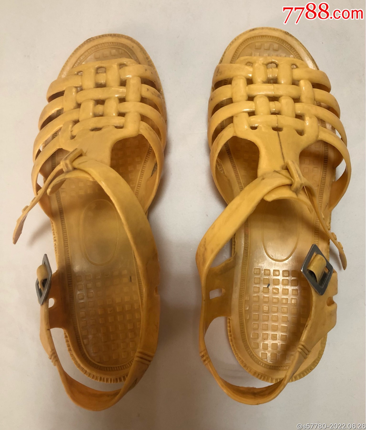 塑料凉鞋_价格11元_第1张_7788收藏__收藏热线