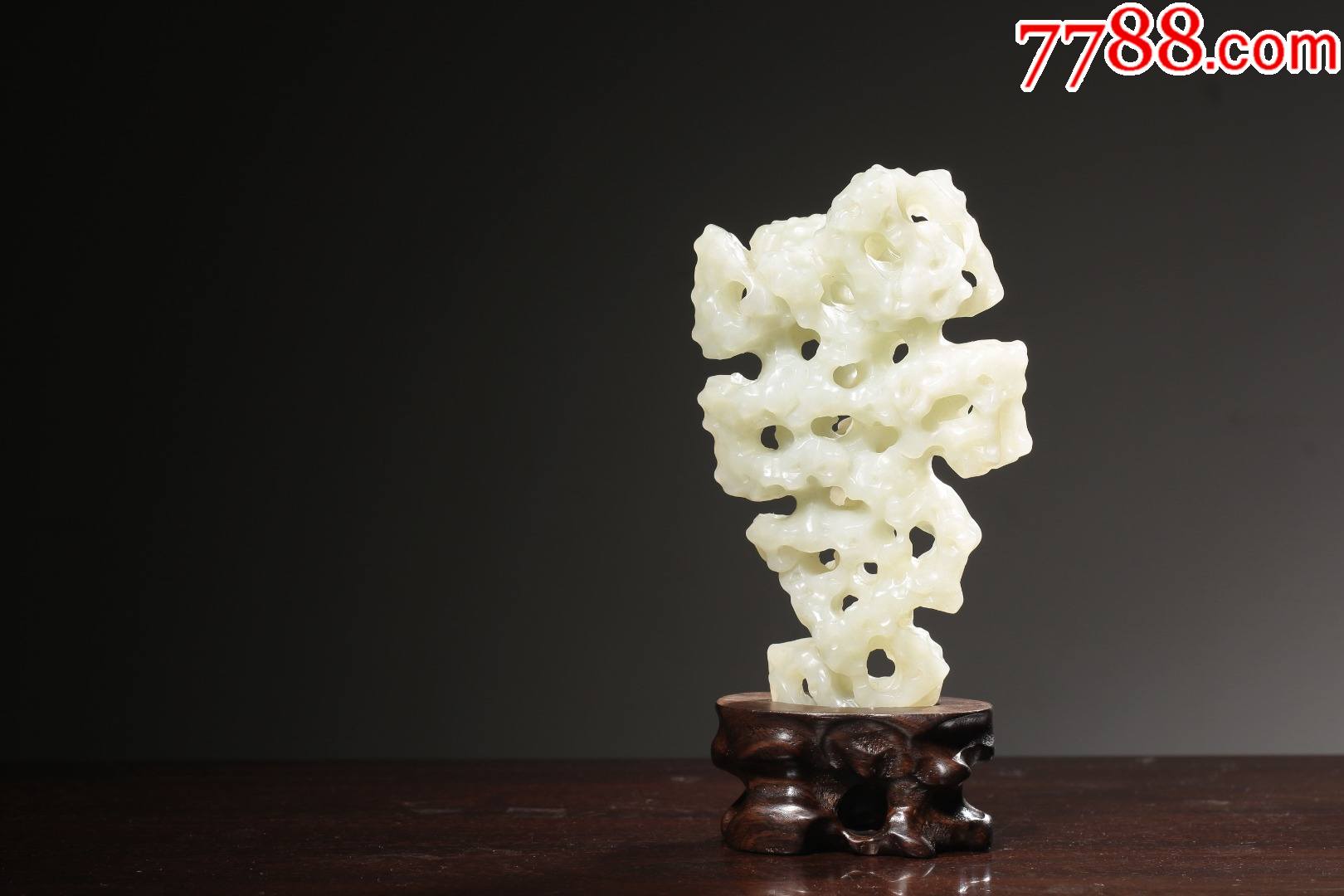 和田青白玉整挖仿太湖石山子摆件_价格8000元_第1张_7788收藏__收藏