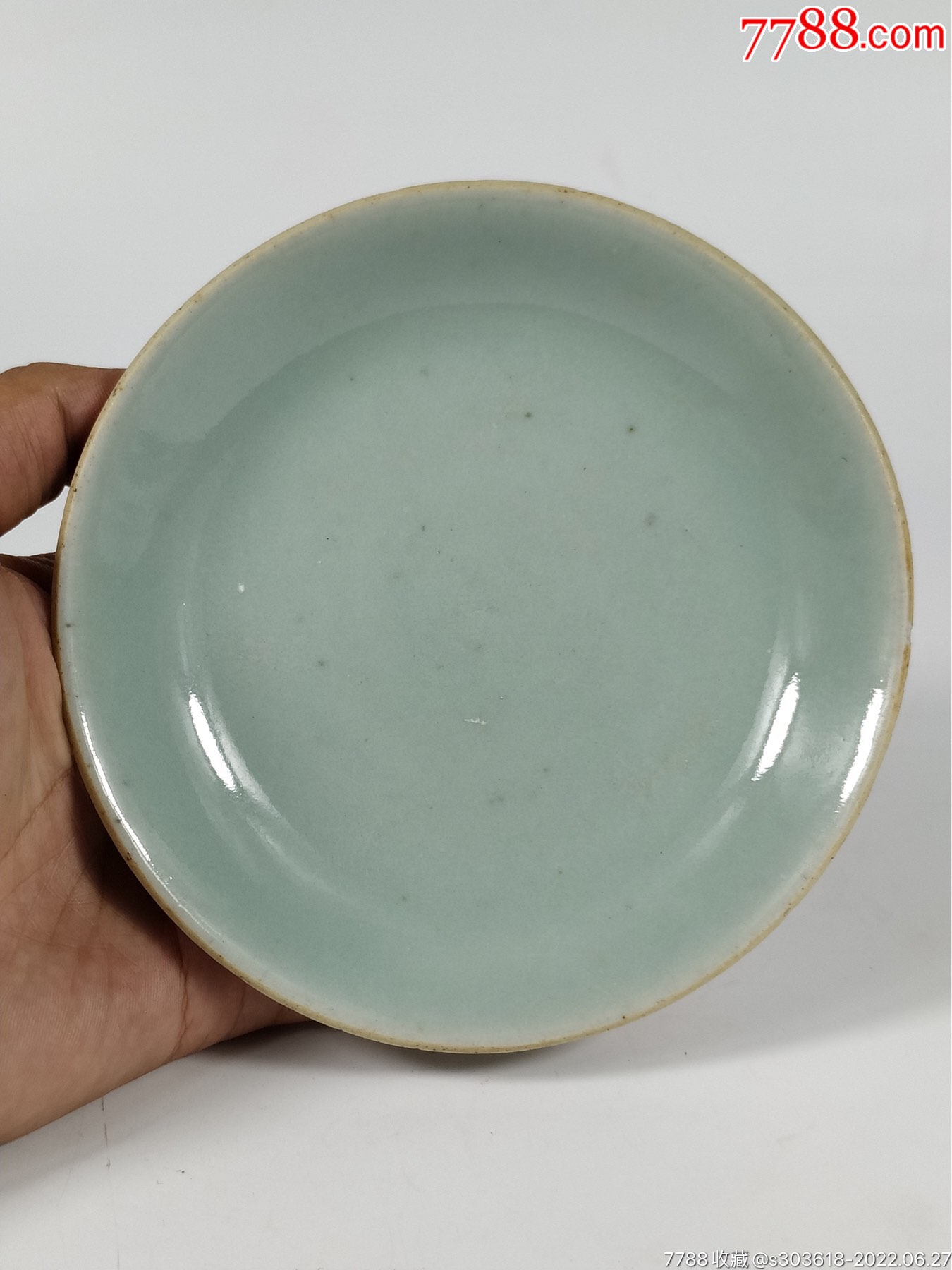 品名清代豆青盘