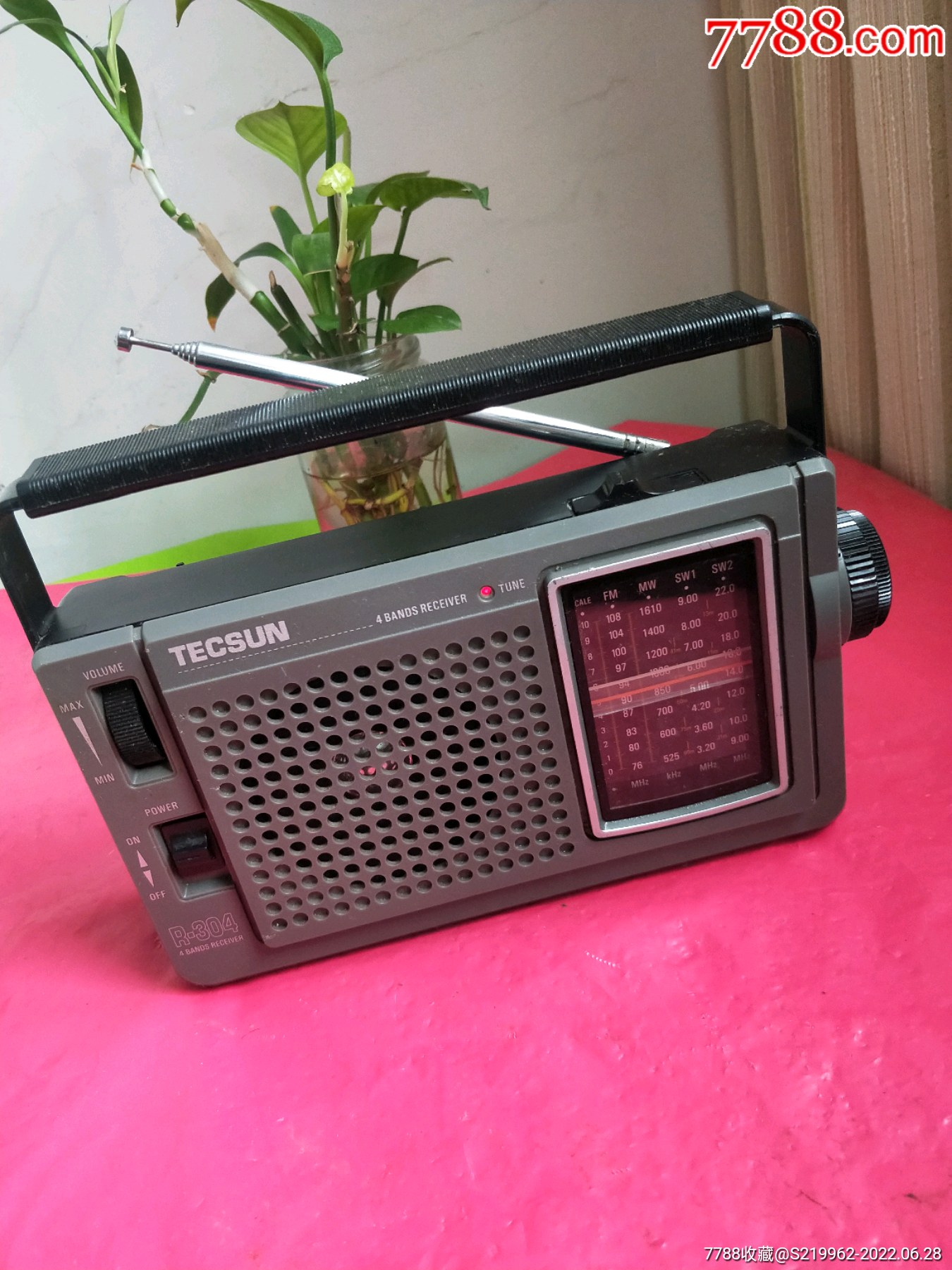 德生r-304收音机_价格38元_第1张_7788收藏__收藏热线