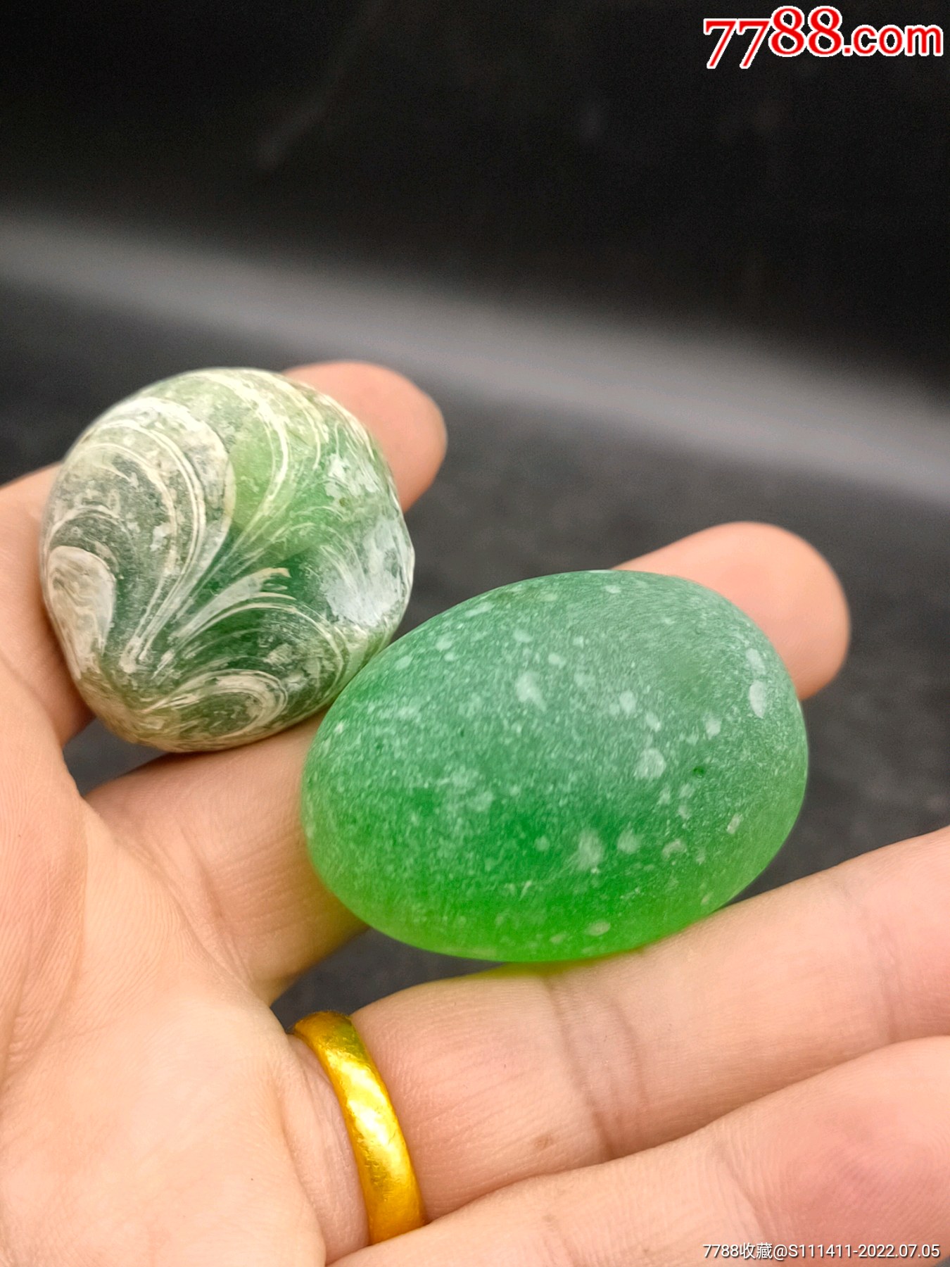 琉璃蛋两个_琉璃珠/球_产地图片_收藏价值_7788奇石收藏