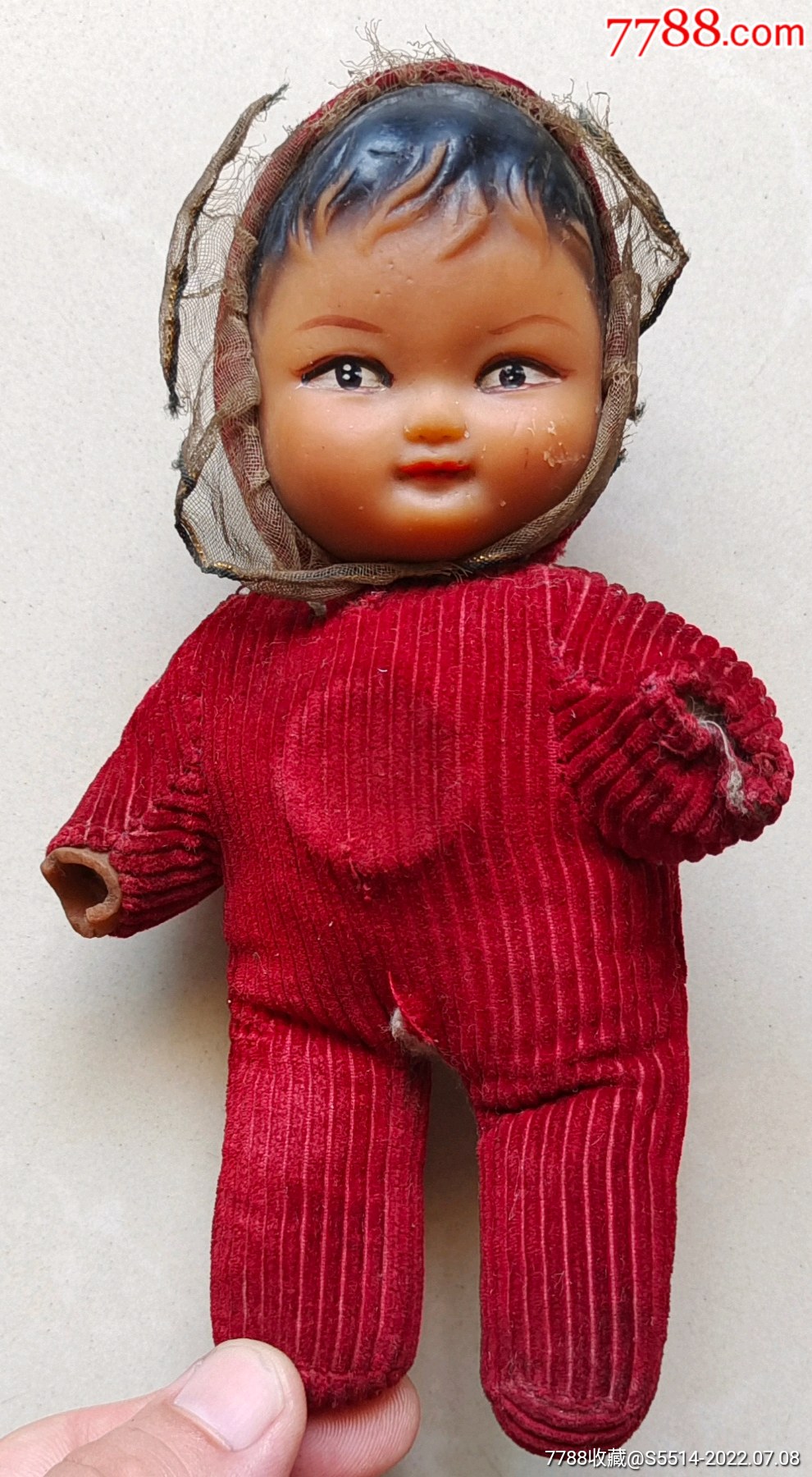 大文*"红色娃娃"玩具!肚子机关不响了!