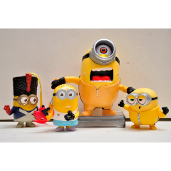 麦当劳肯德基小黄人玩具4个